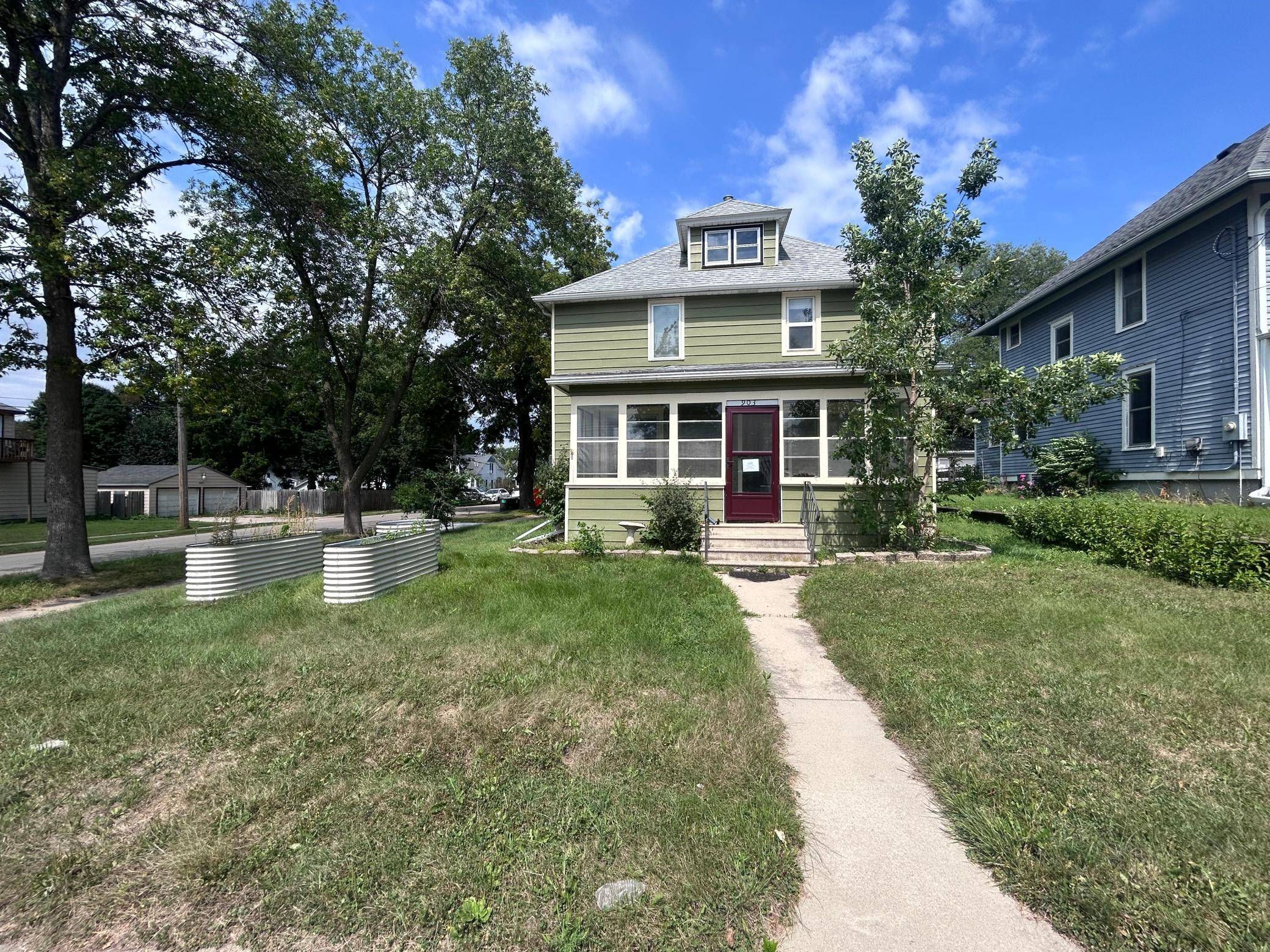 903 1st ST SE, Rochester, MN 55904