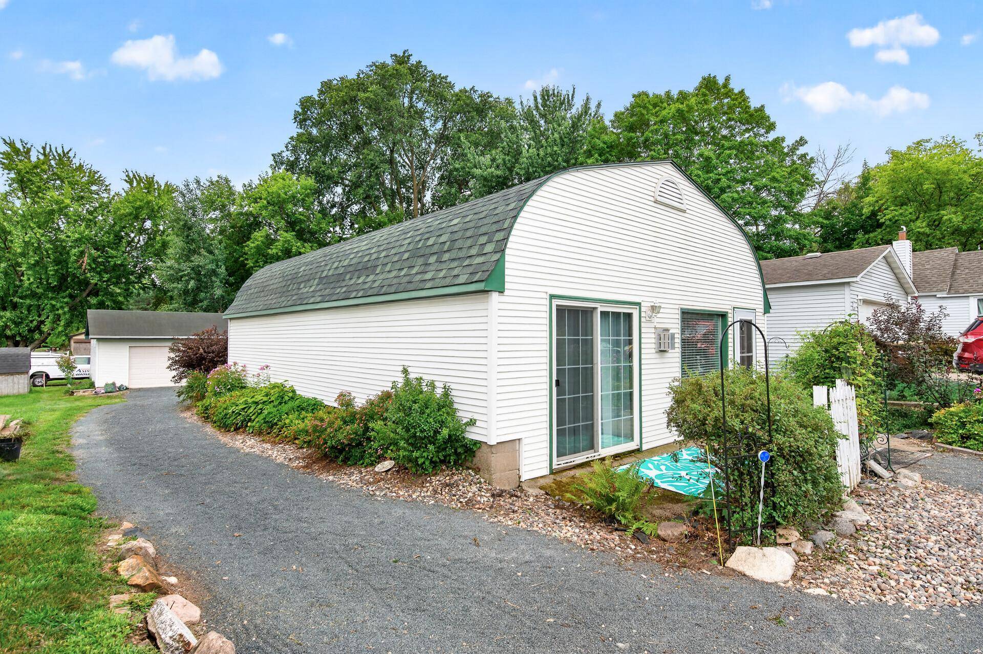 215 Franklin AVE E, Delano, MN 55328