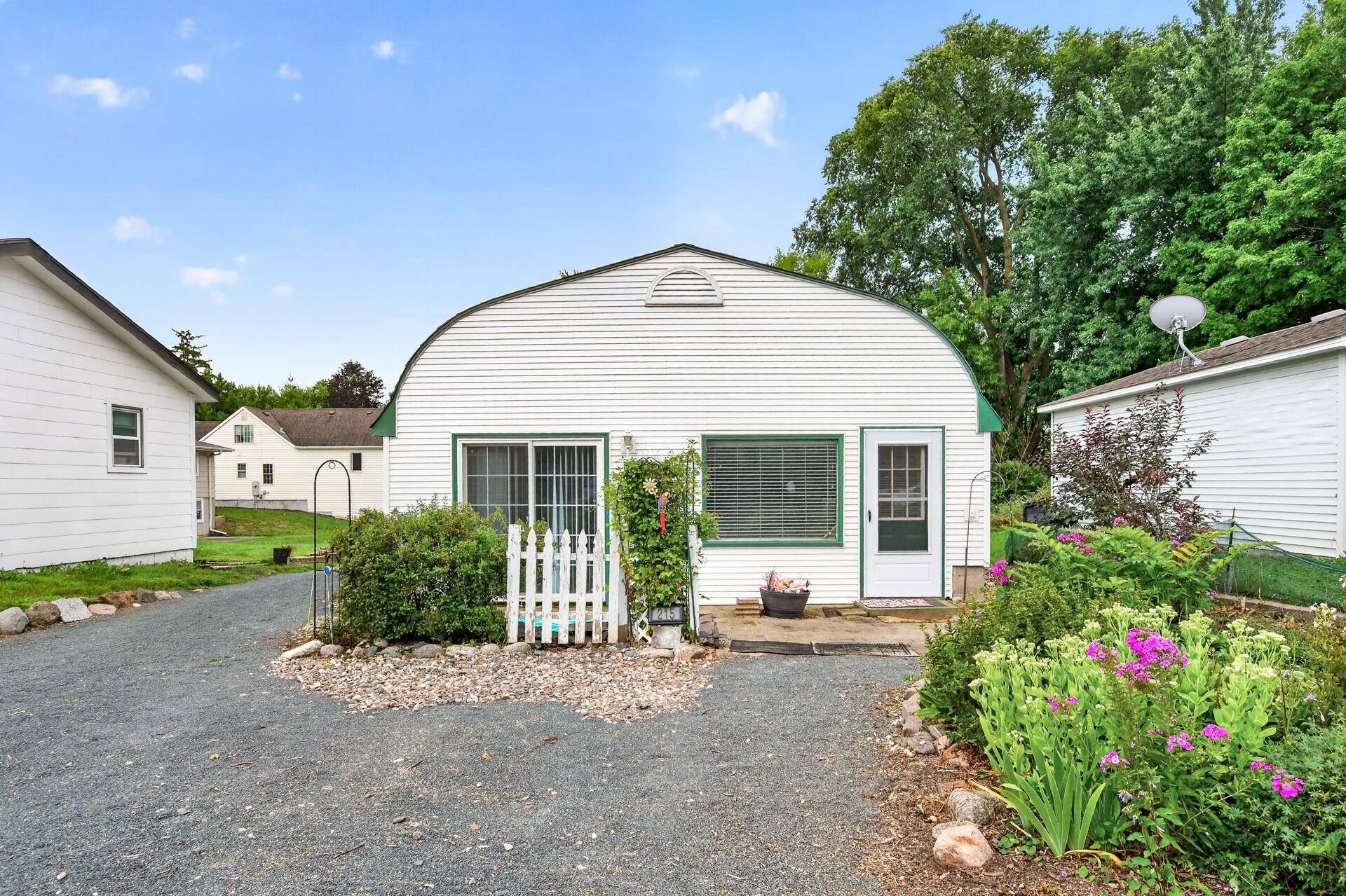 215 Franklin AVE E, Delano, MN 55328