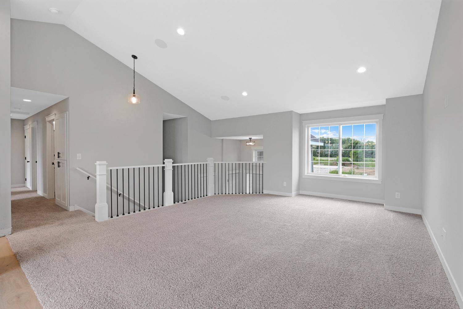 1280 136th CIR E, Rosemount, MN 55068