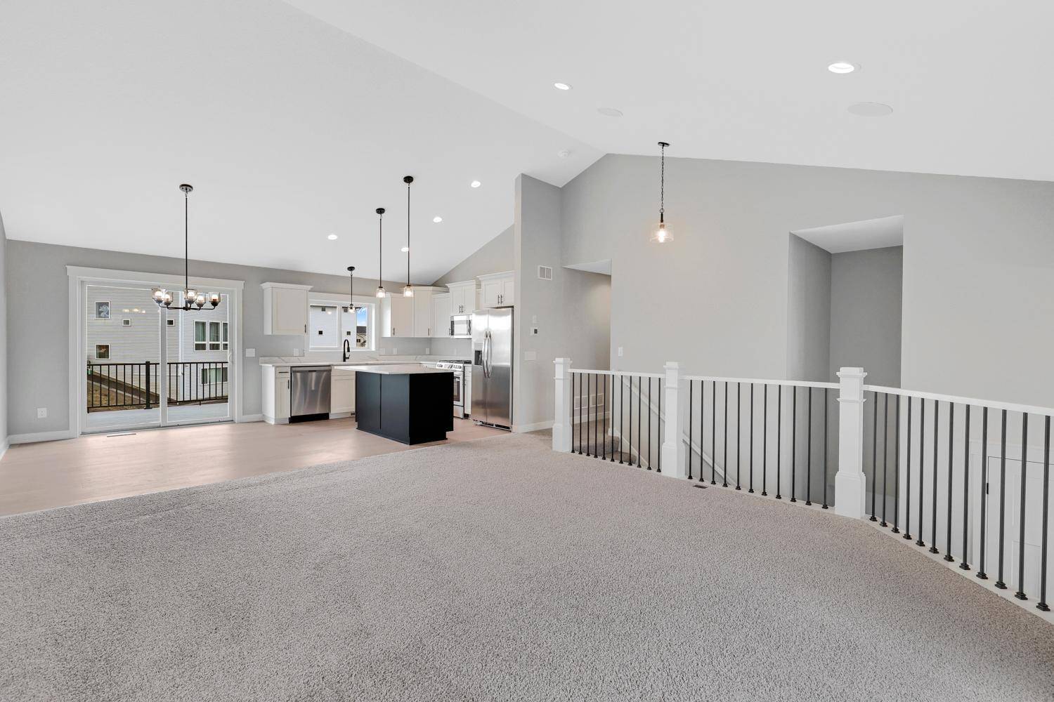 1280 136th CIR E, Rosemount, MN 55068
