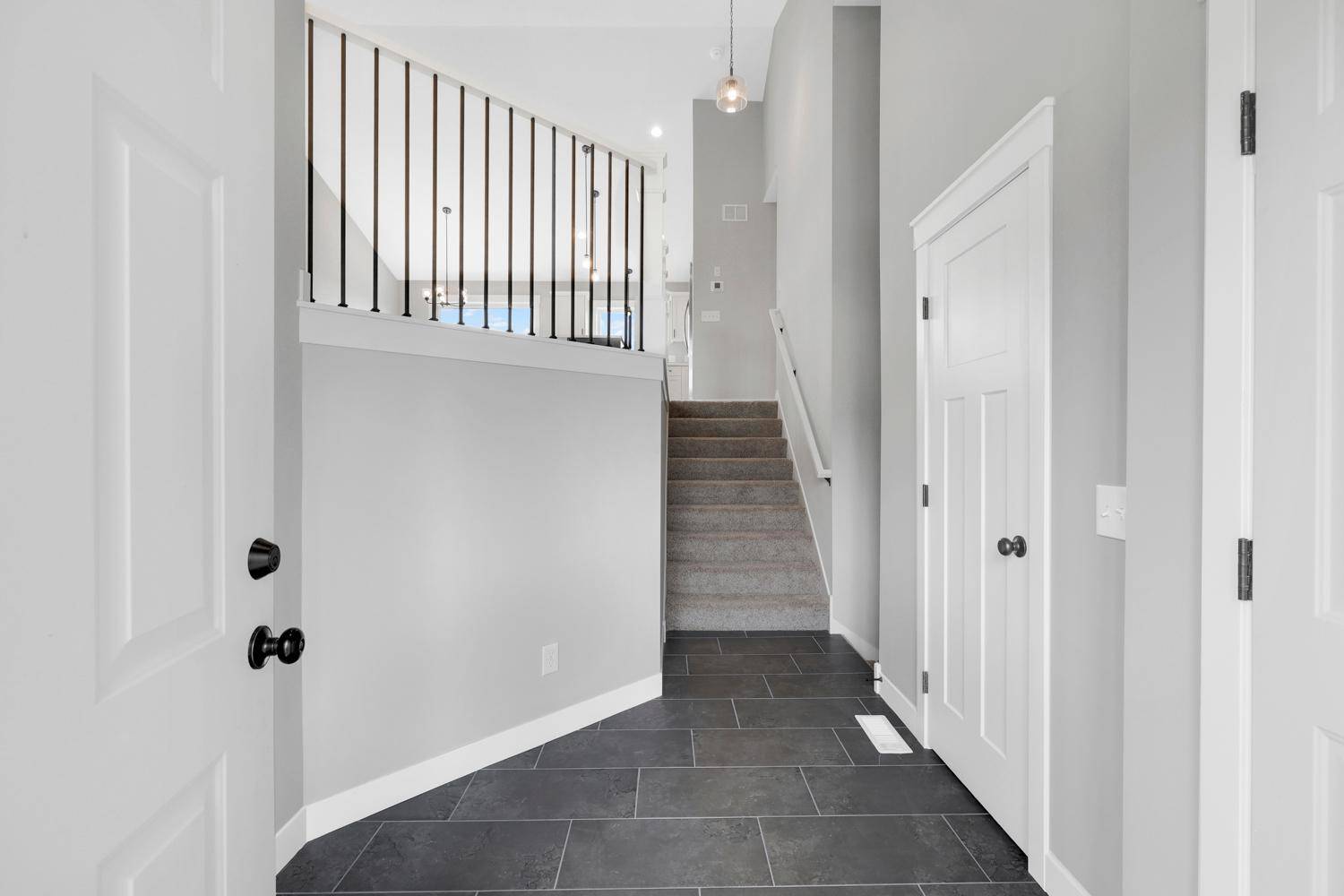 1280 136th CIR E, Rosemount, MN 55068