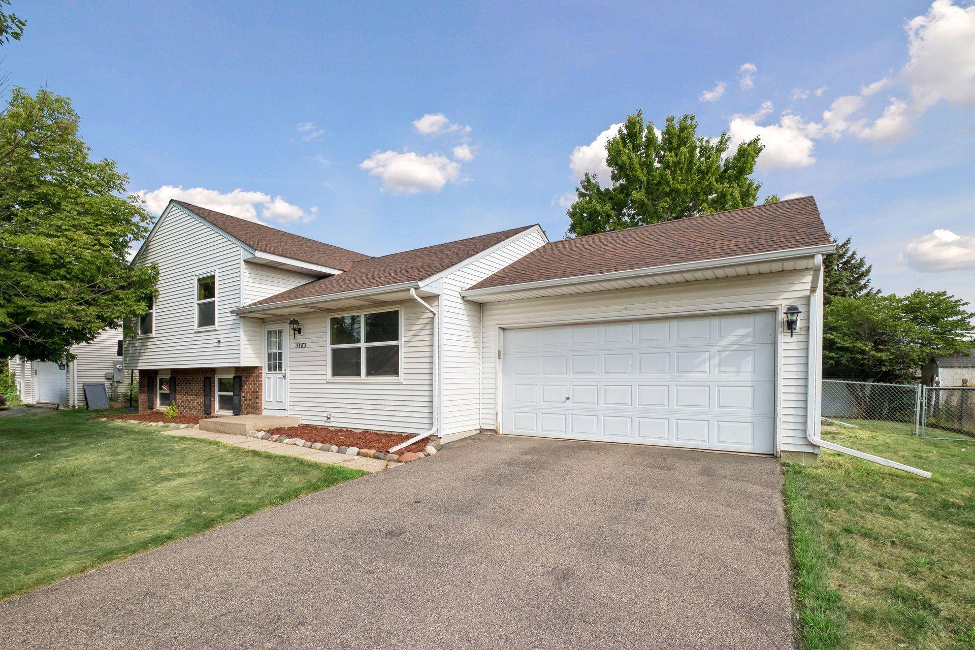 3583 155th ST W, Rosemount, MN 55068