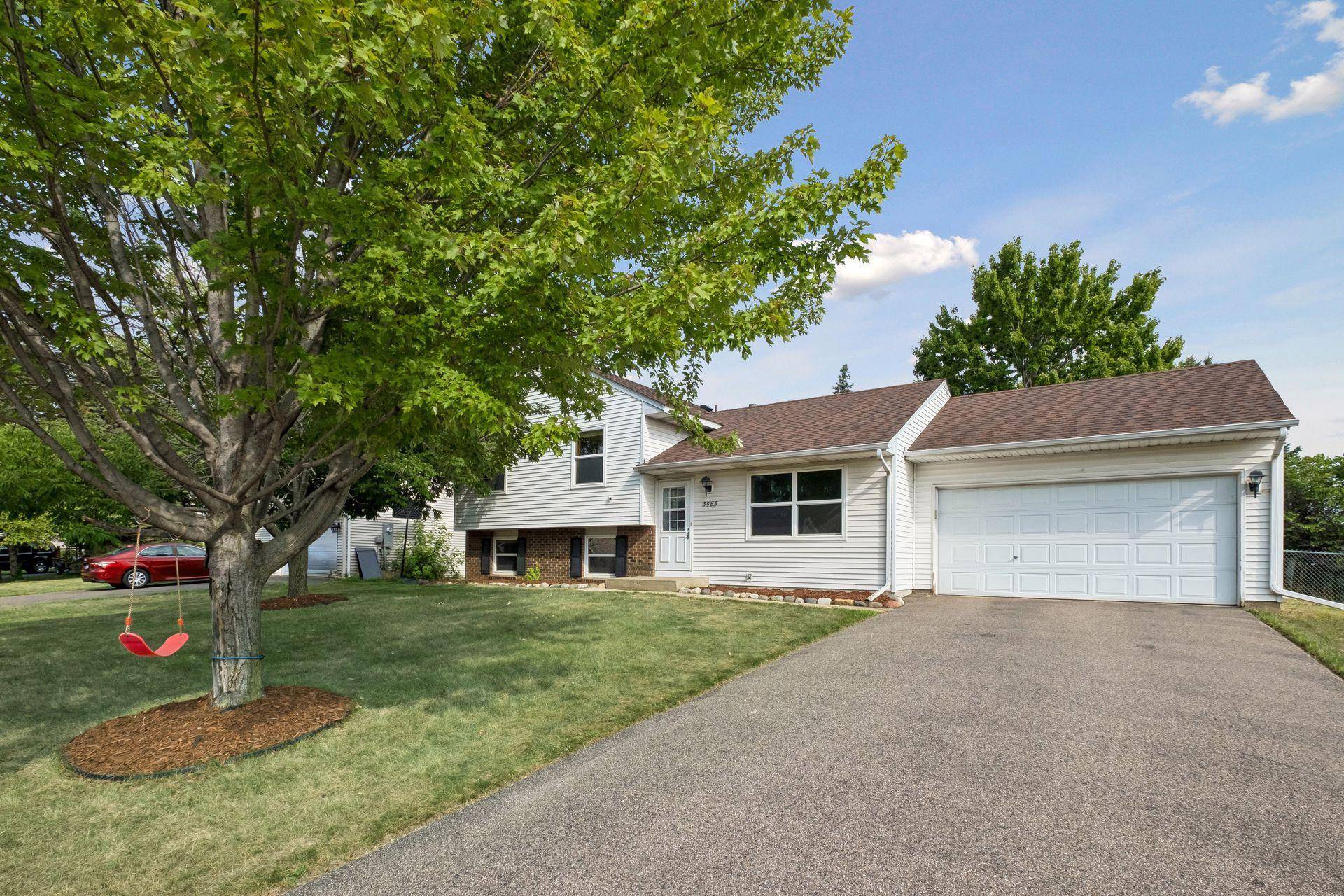 3583 155th ST W, Rosemount, MN 55068