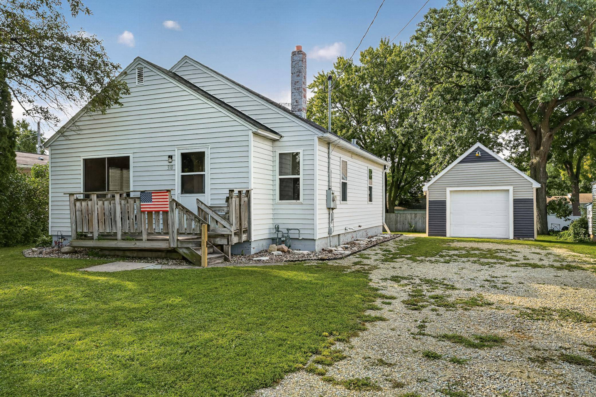 310 E Main ST, Brownsdale, MN 55918
