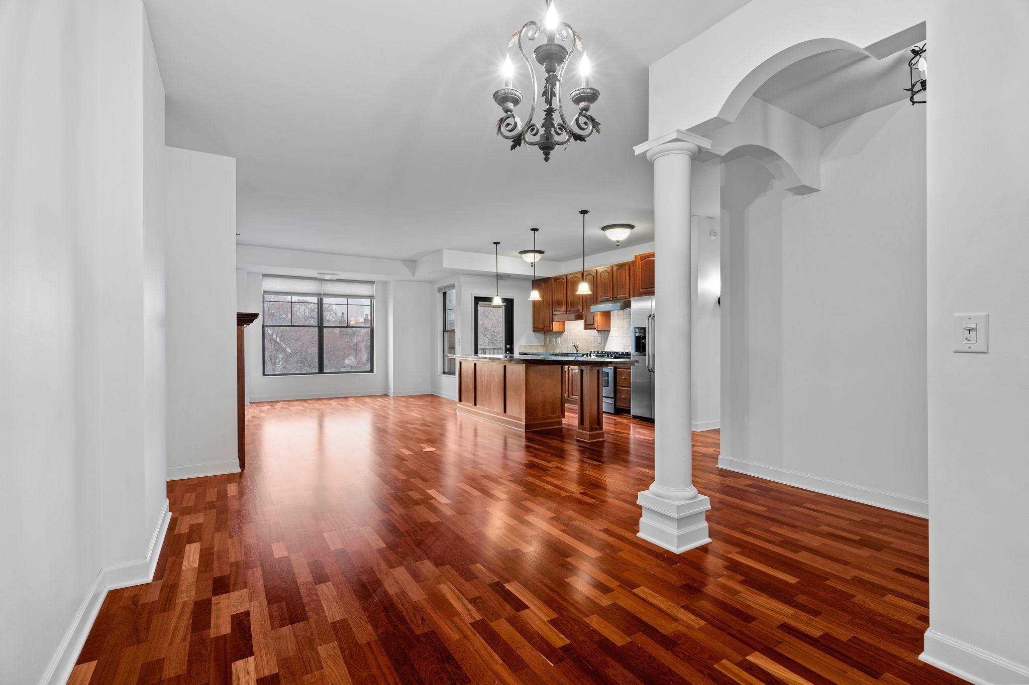 317 Groveland AVE #521, Minneapolis, MN 55403