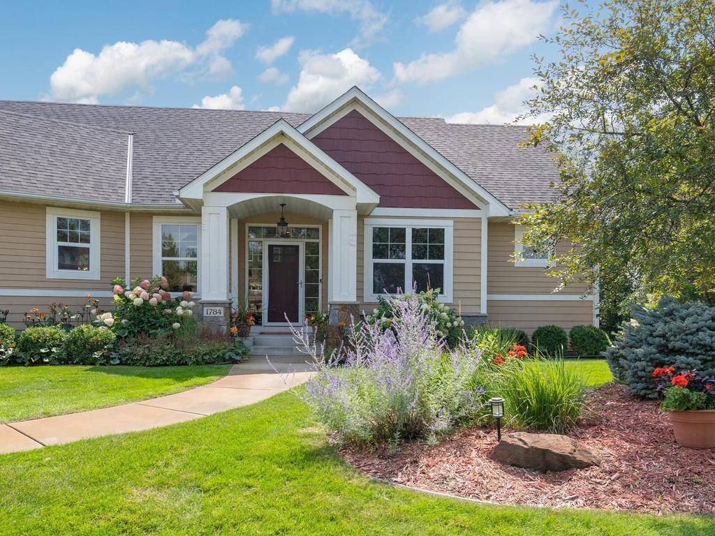 1784 86th CT E, Inver Grove Heights, MN 55077