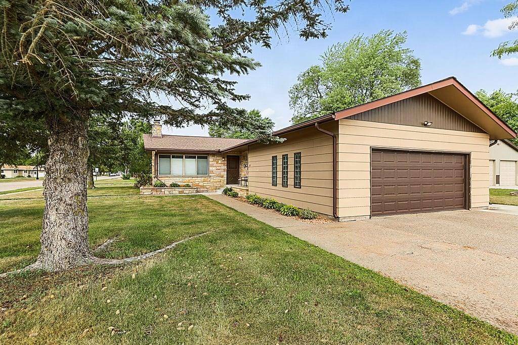 317 1st AVE SE, Pierz, MN 56364