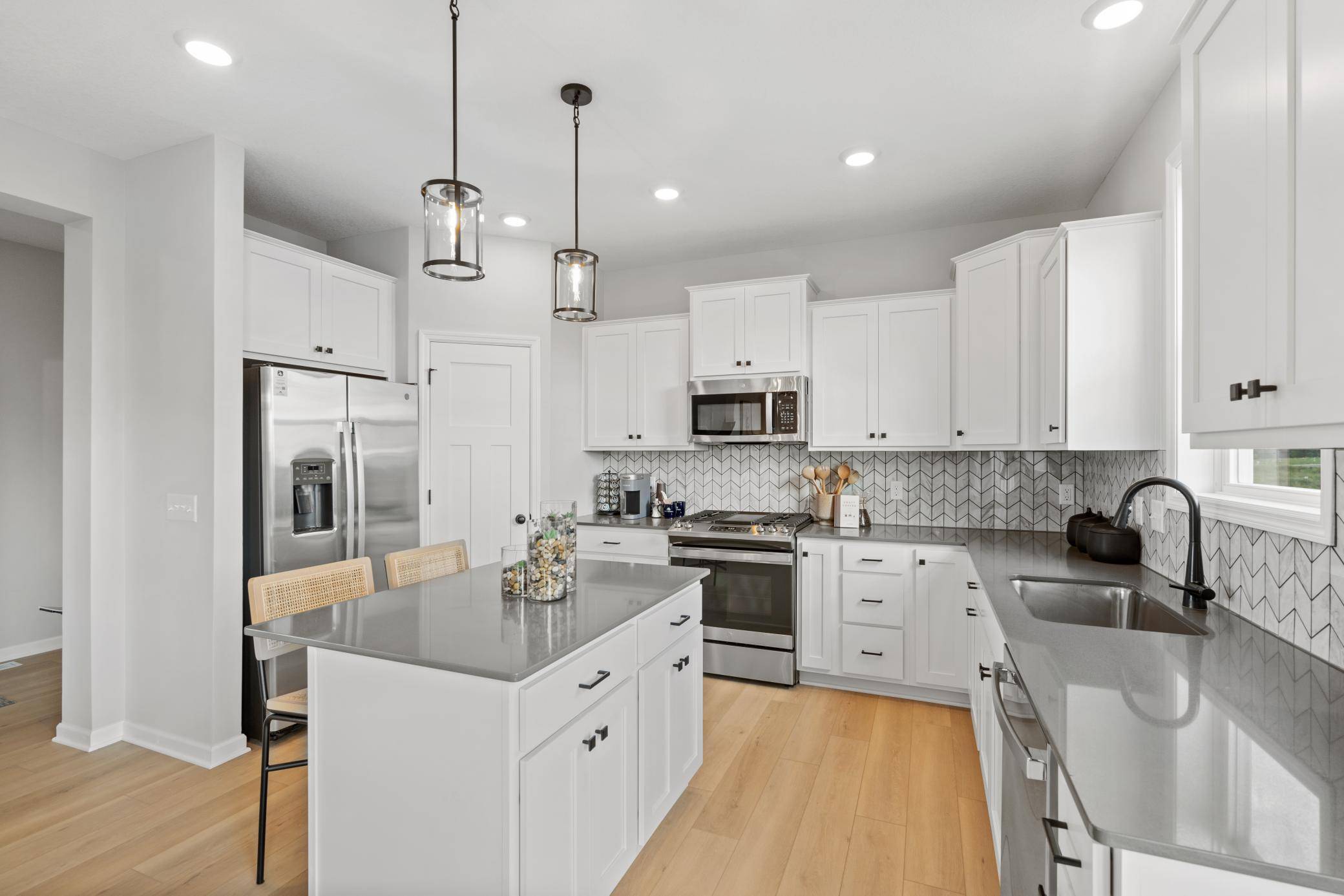 713 Prospect Point RD, Jordan, MN 55352