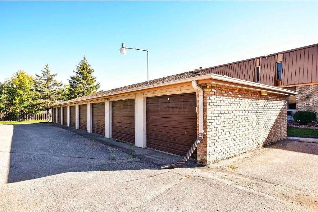 315 12 1/2 AVE E, West Fargo, ND 58078