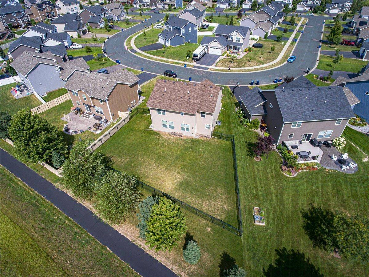 1968 Eagle Ridge LOOP, Shakopee, MN 55379