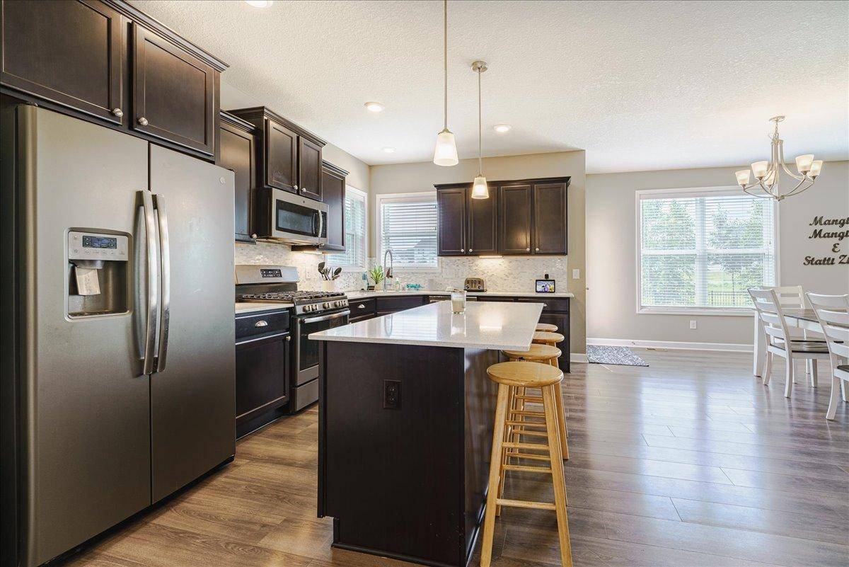 1968 Eagle Ridge LOOP, Shakopee, MN 55379