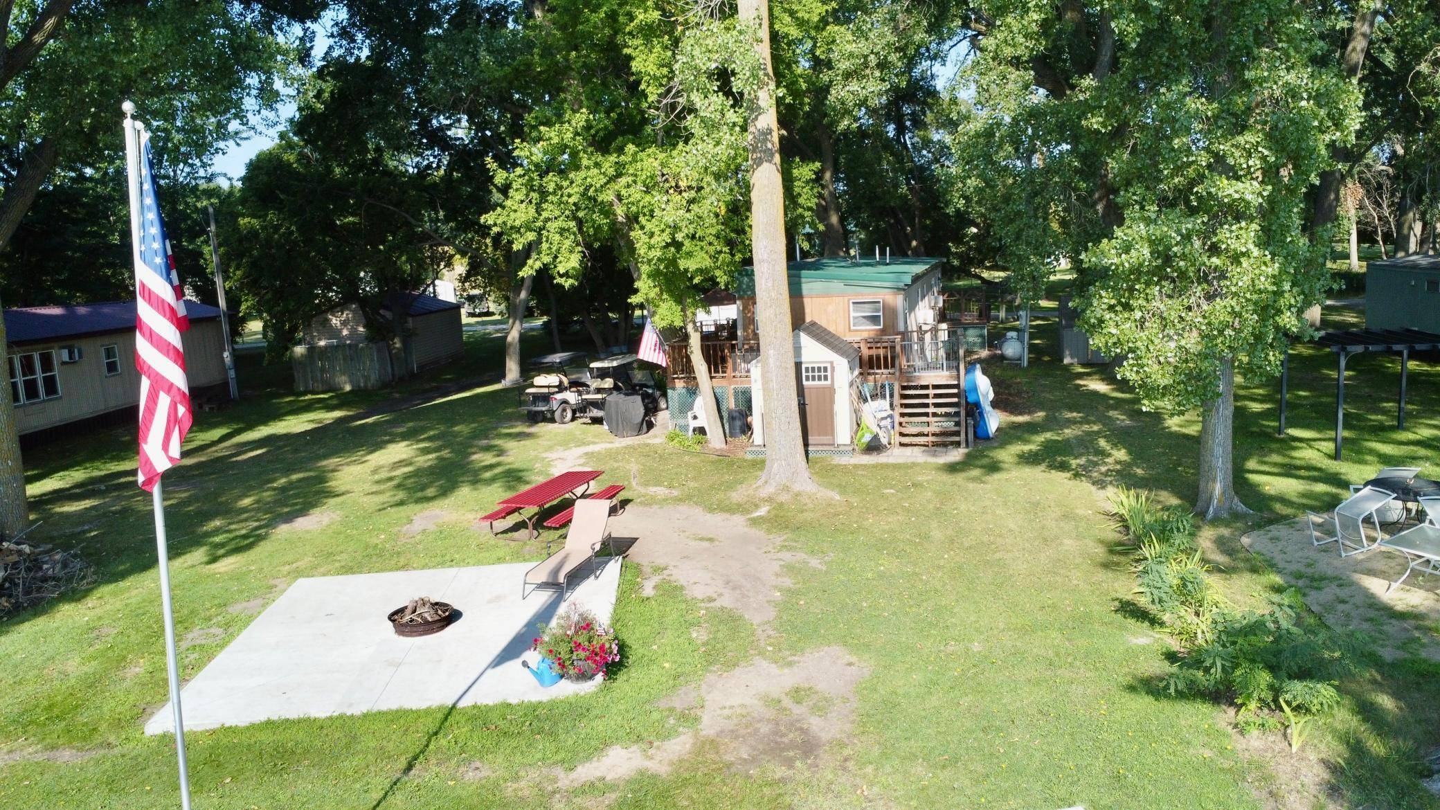 48470 Baileys Bay RD, Big Stone City, SD 57216