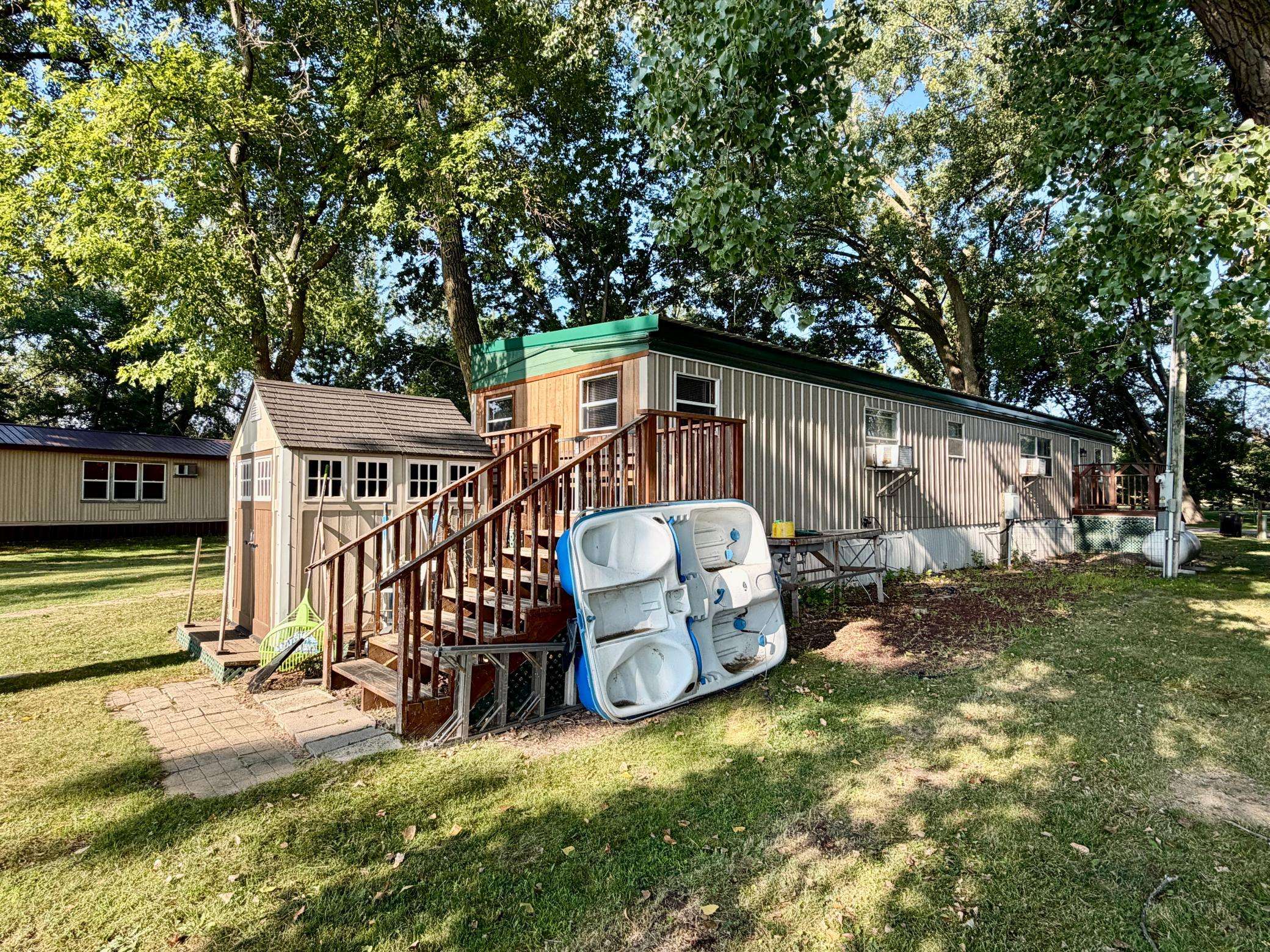 48470 Baileys Bay RD, Big Stone City, SD 57216