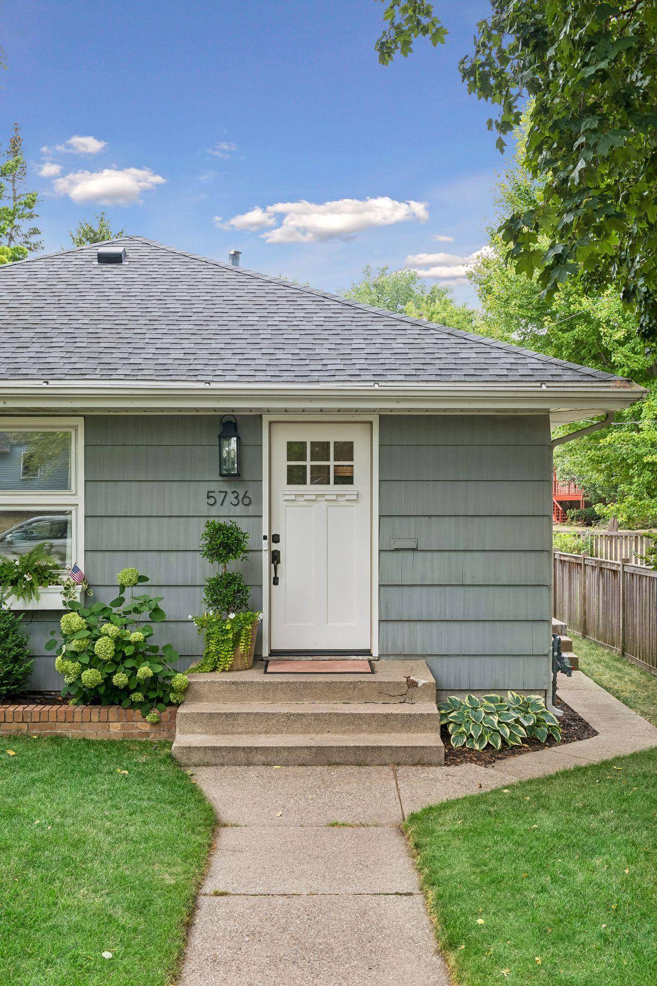5736 Sheridan AVE S, Minneapolis, MN 55410