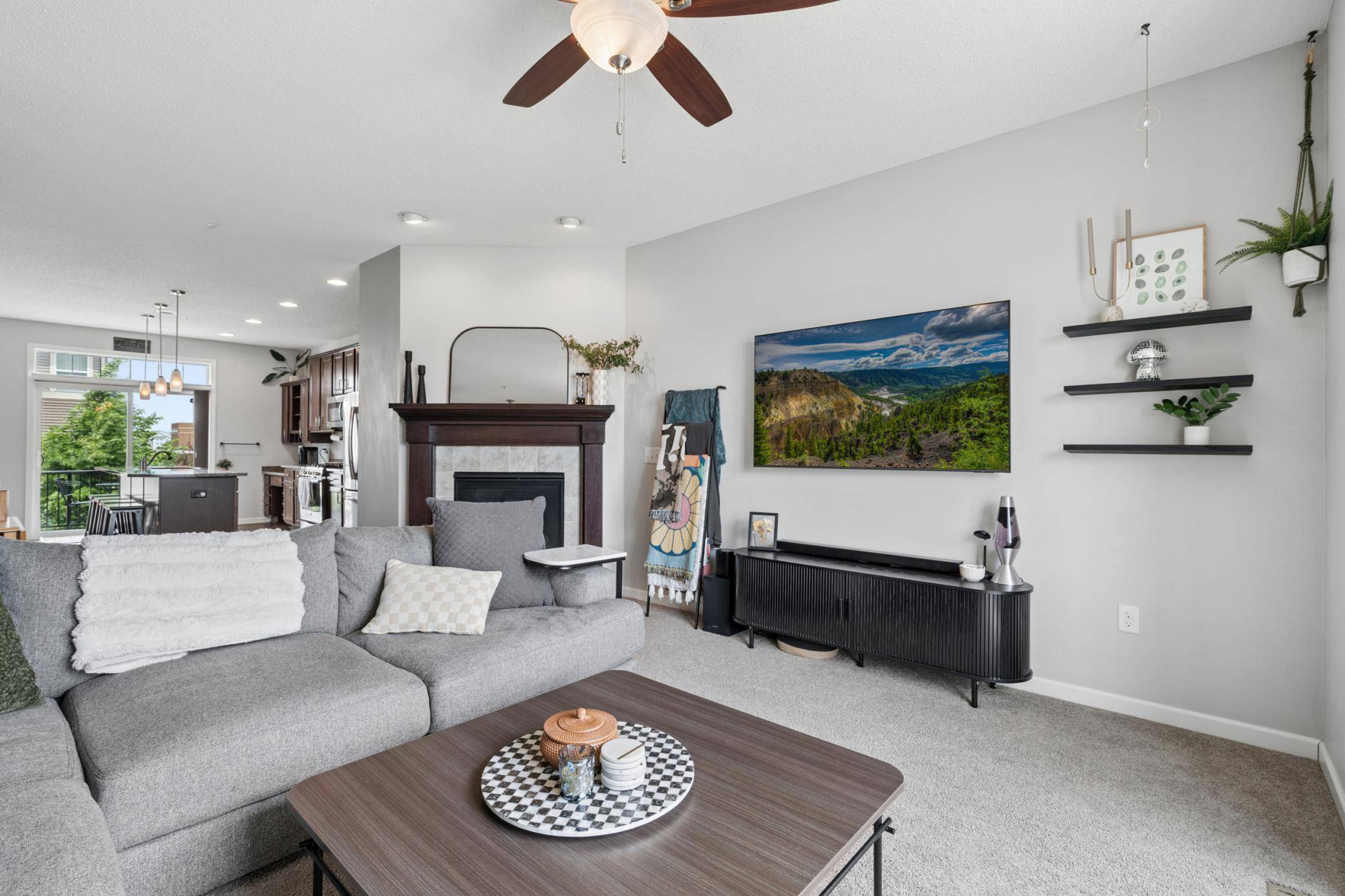 8967 SW Village LOOP, Chanhassen, MN 55317