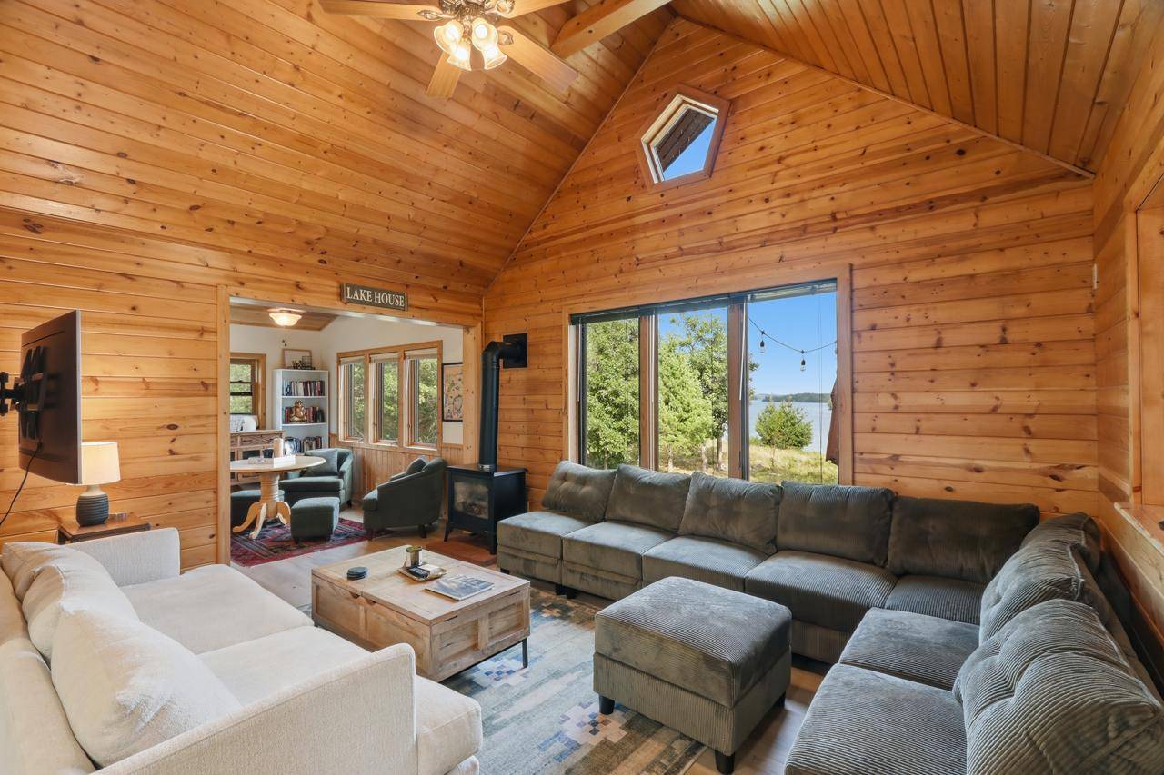 95126 Grassy PT S #S, Tower, MN 55790