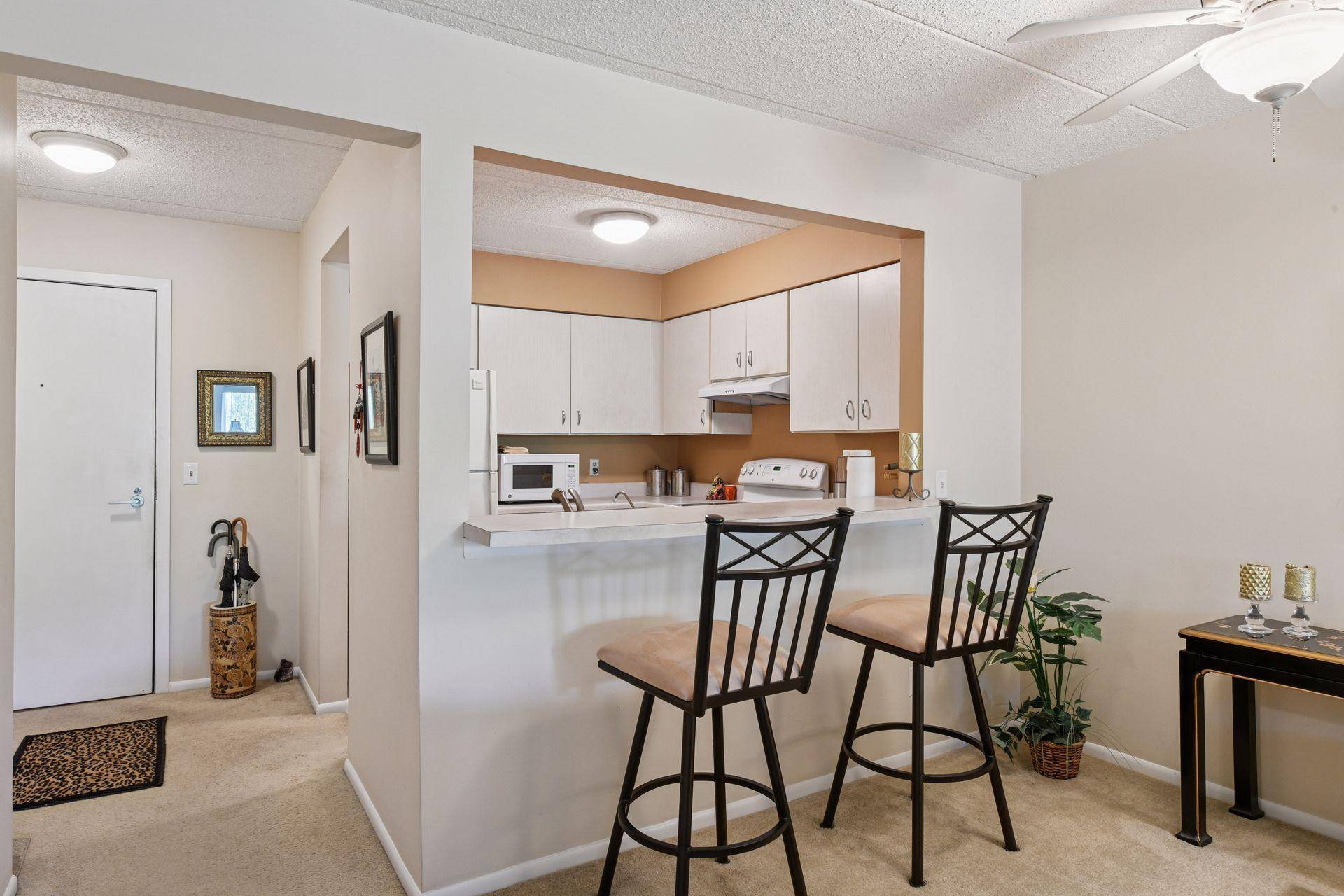 3320 Louisiana AVE S #311, Saint Louis Park, MN 55426