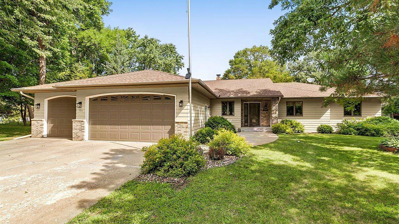985 Juliet WAY, Avon, MN 56310