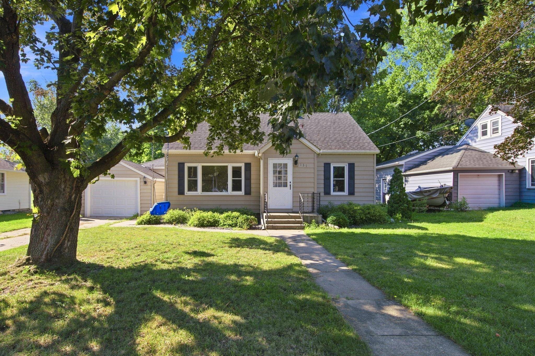 131 Elm ST E, Norwood Young America, MN 55368