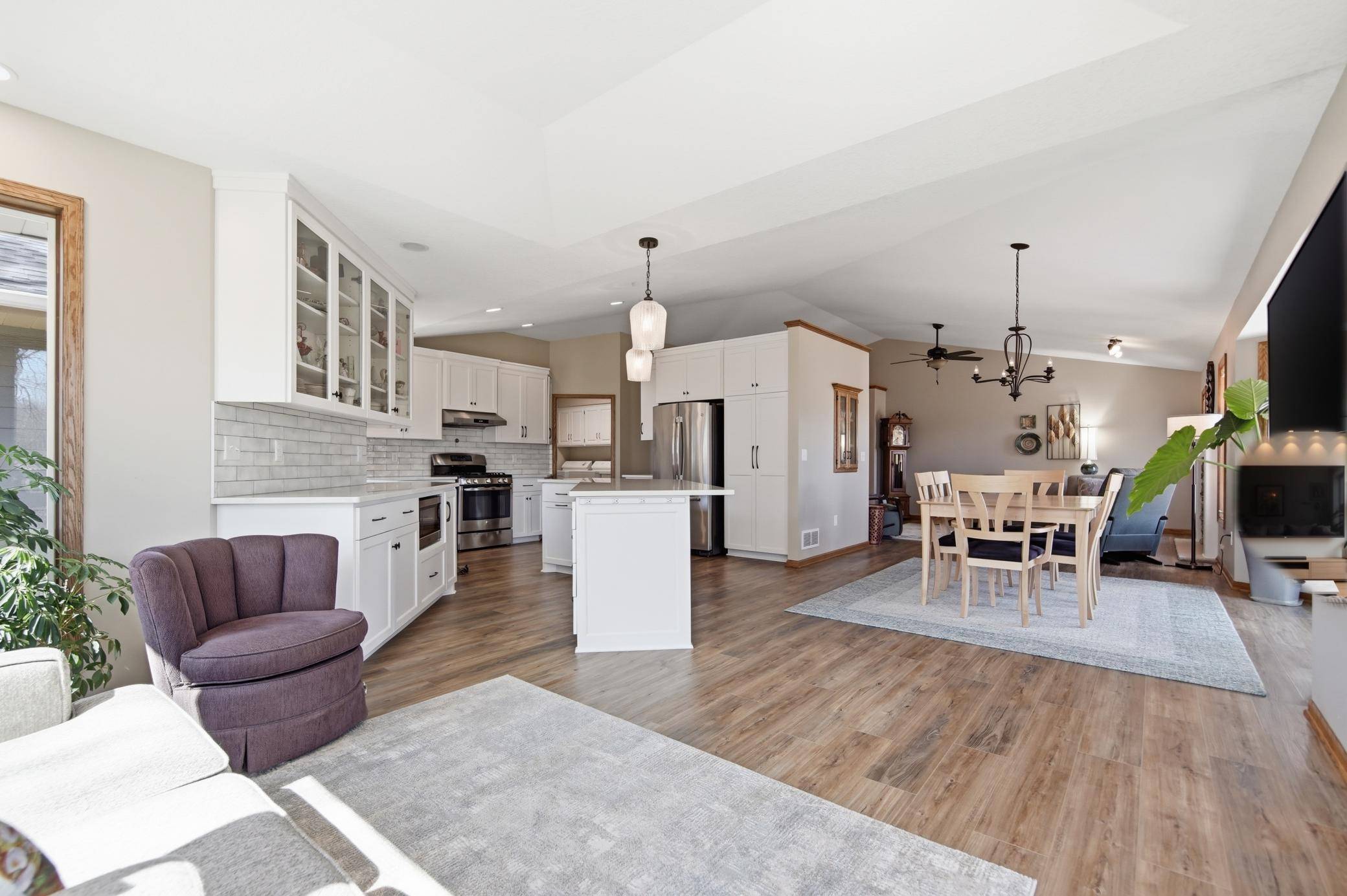 19331 Baldwin ST NW, Elk River, MN 55330