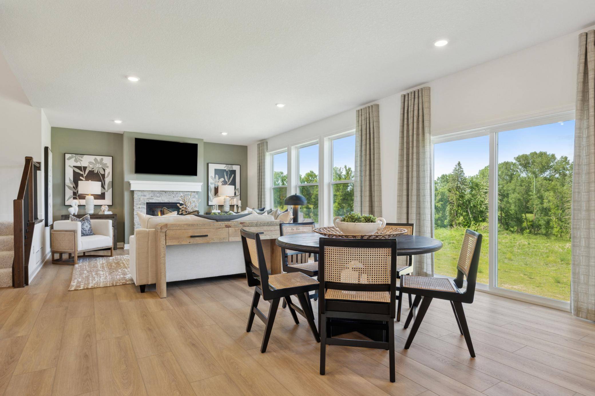 2702 Wood Duck TRL, Shakopee, MN 55379