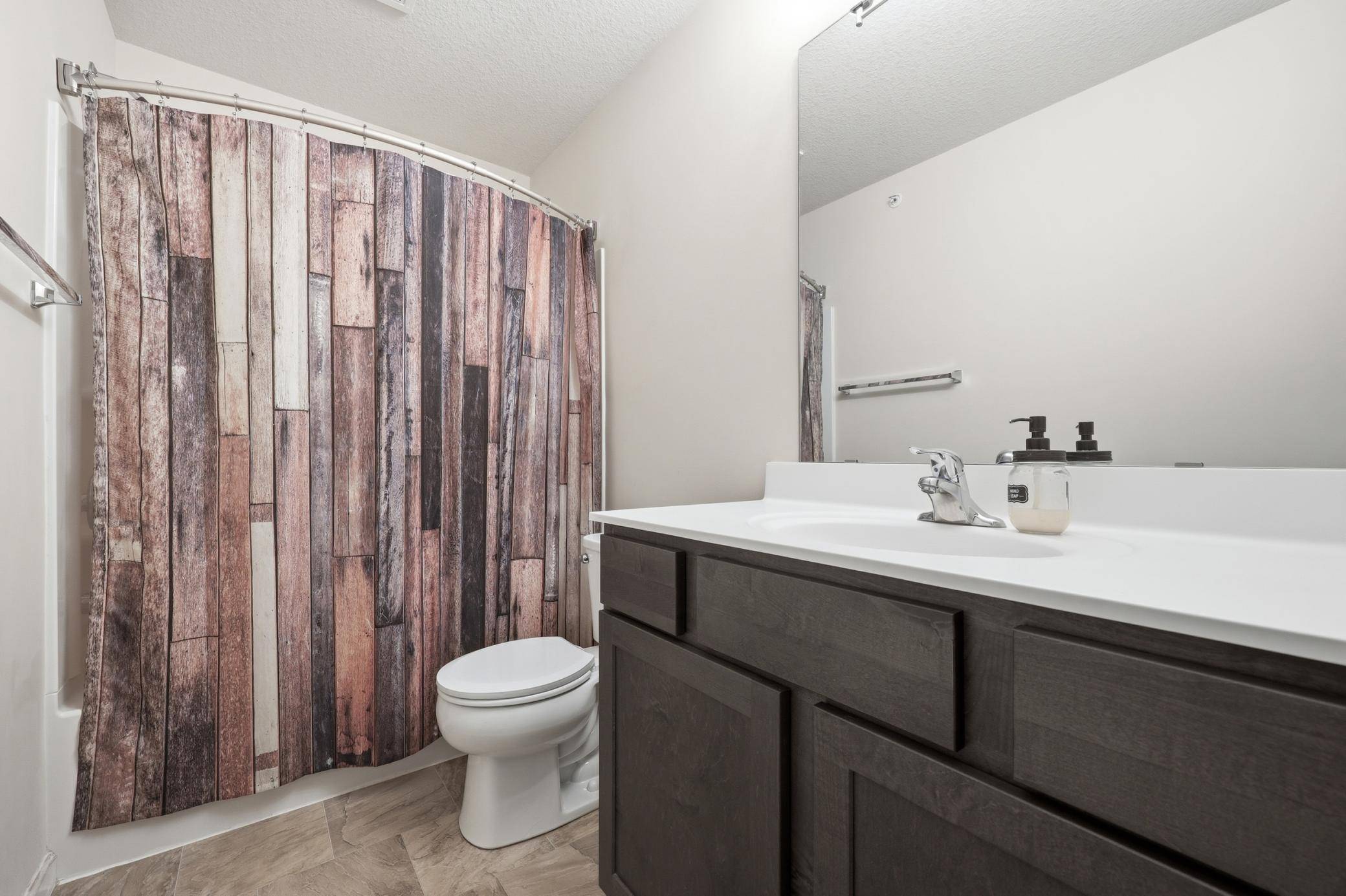 305 Chatum LN, Jordan, MN 55352