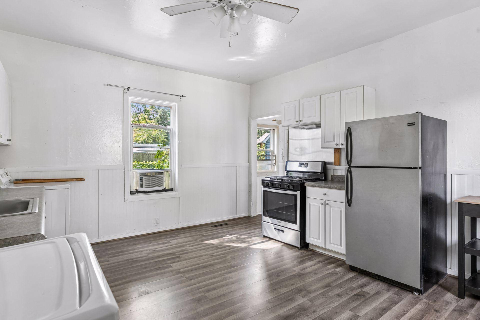 241 Banfil ST, Saint Paul, MN 55102