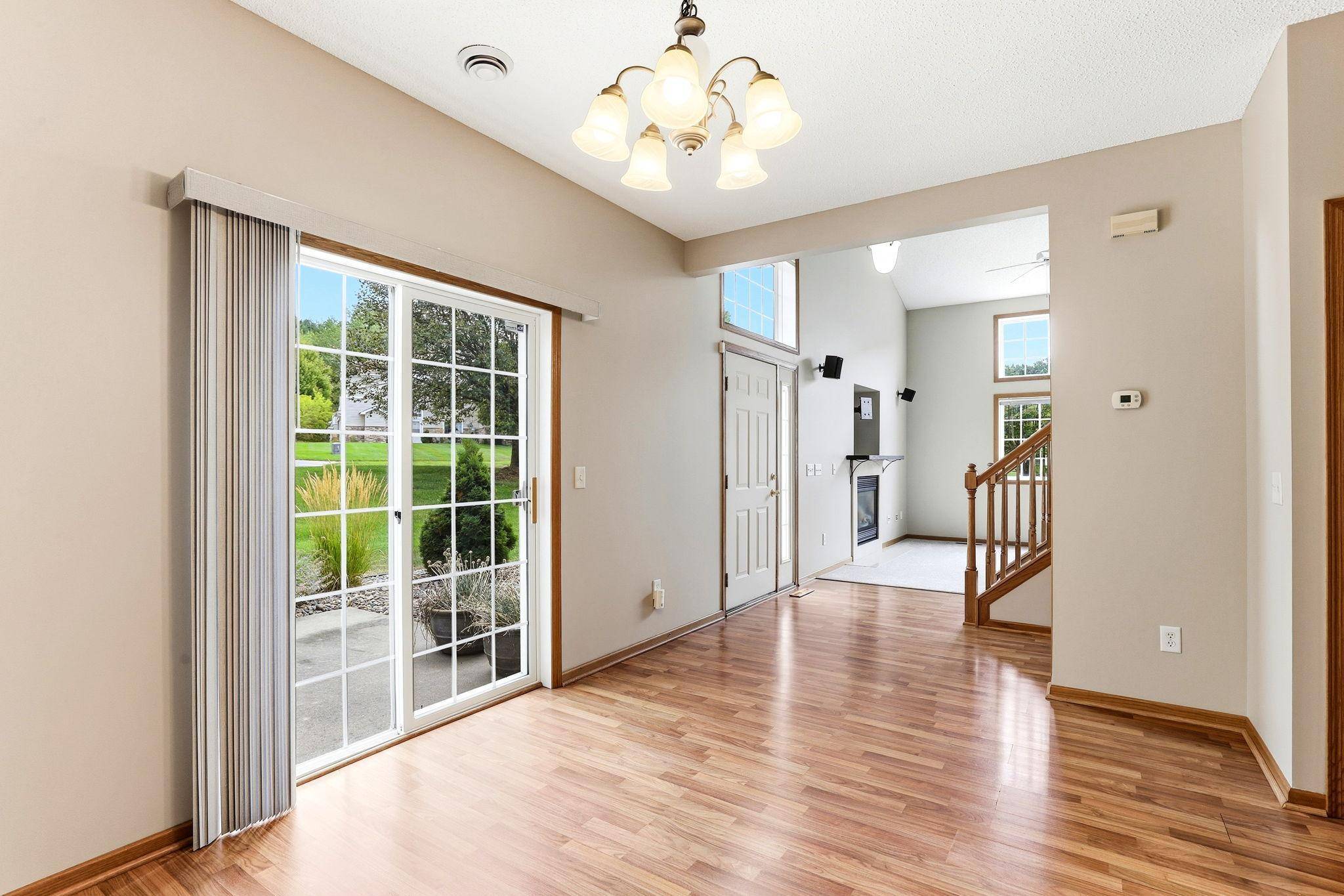 6784 Pine Crest TRL S, Cottage Grove, MN 55016