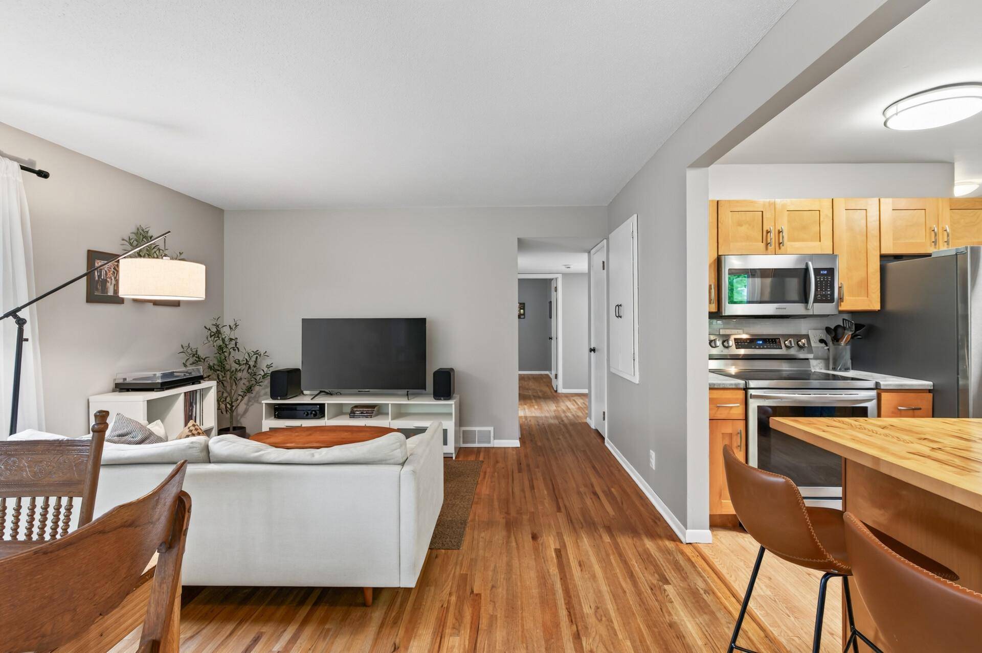 1641 Idaho AVE S, Saint Louis Park, MN 55426