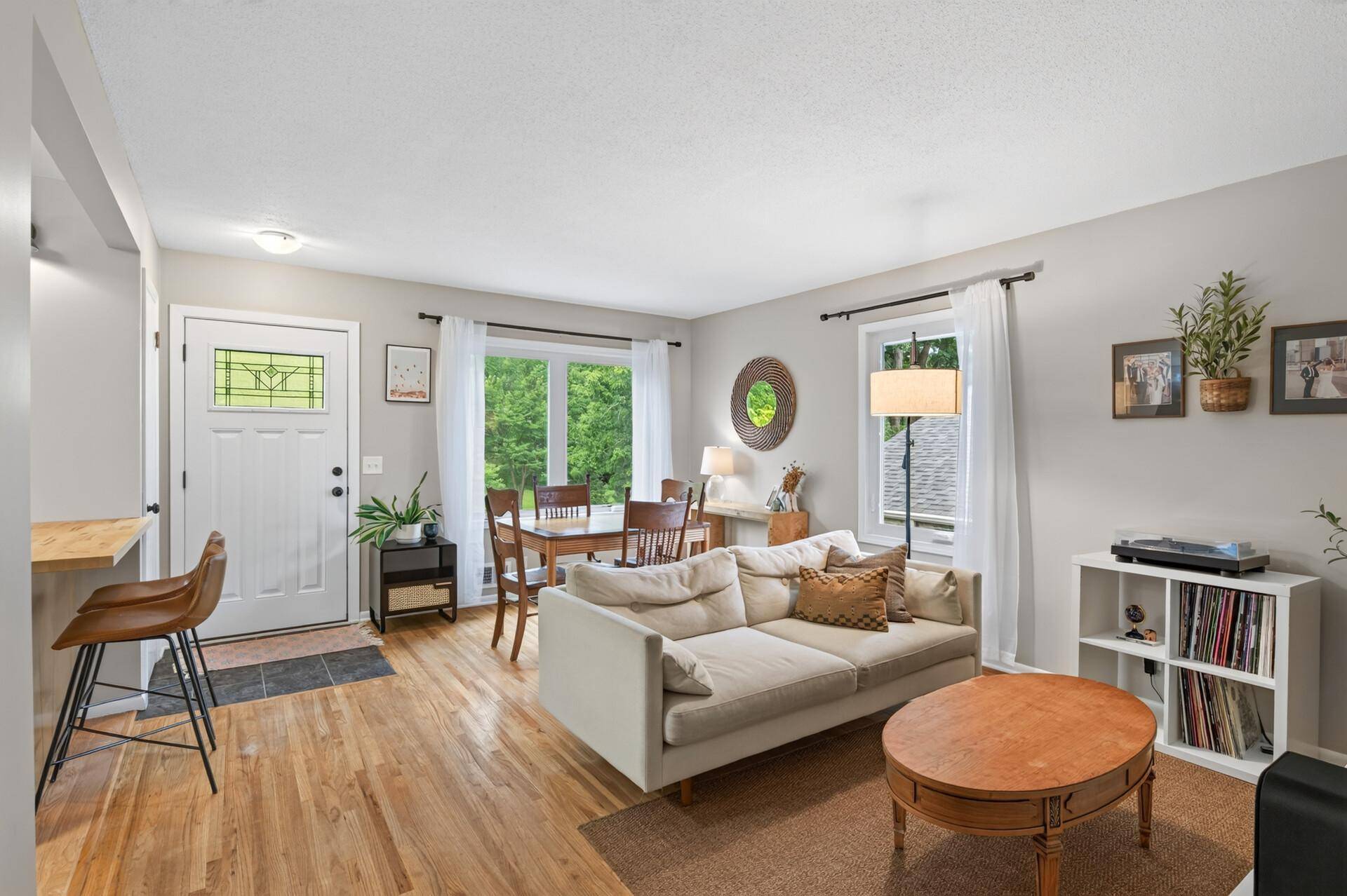 1641 Idaho AVE S, Saint Louis Park, MN 55426