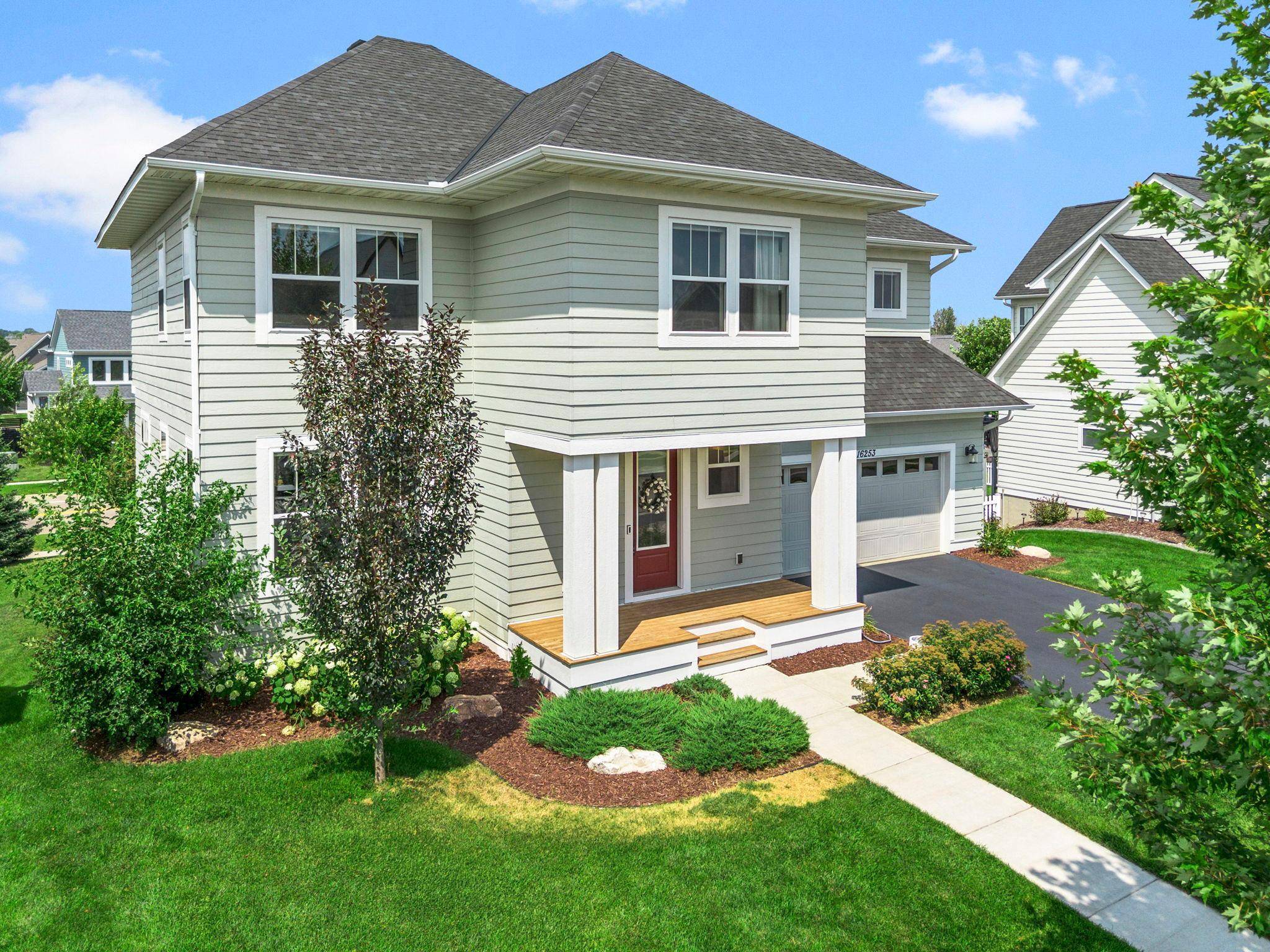 16253 Duskwood TRL, Lakeville, MN 55044