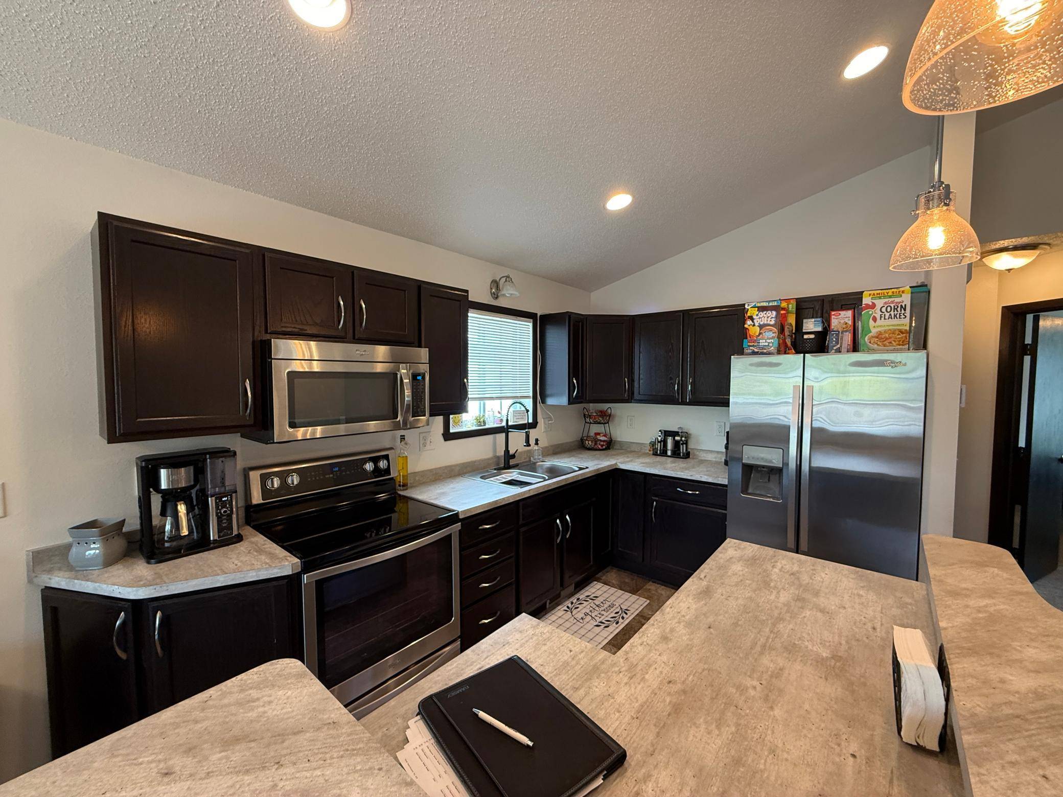 313 5th ST E, Horace, ND 58047