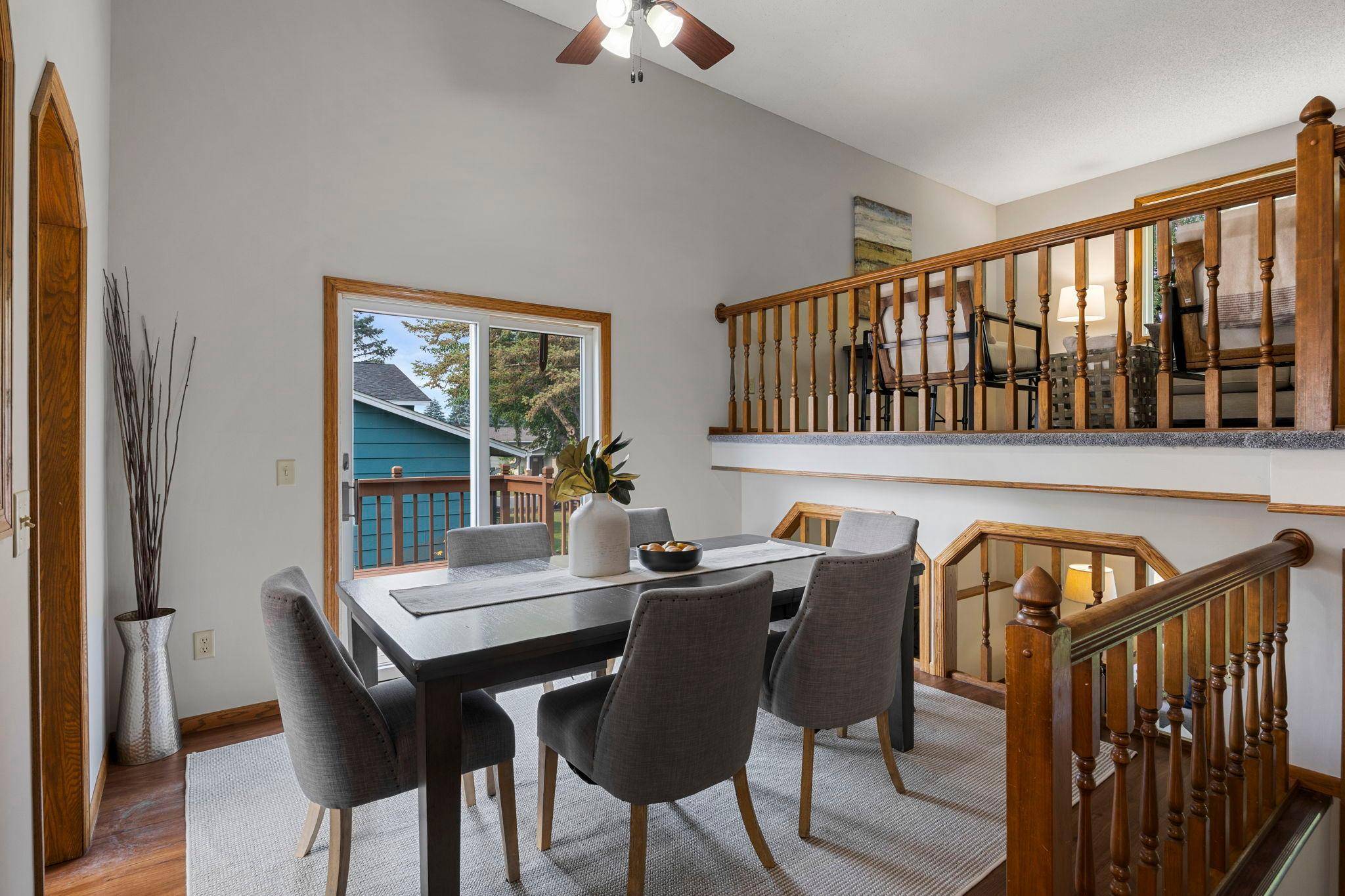 5700 Deer TRL E, Shoreview, MN 55126