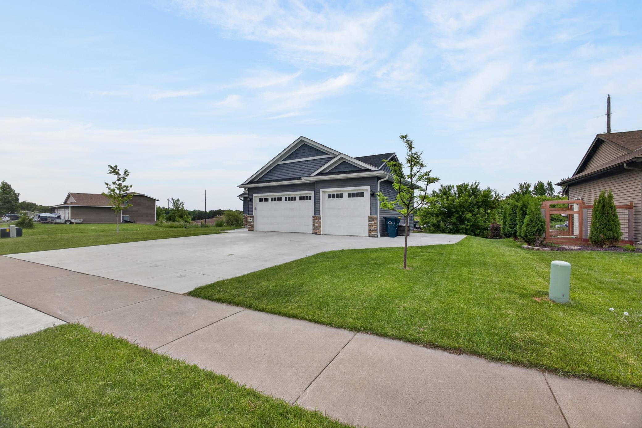 11411 Latham LN, Chisago City, MN 55013