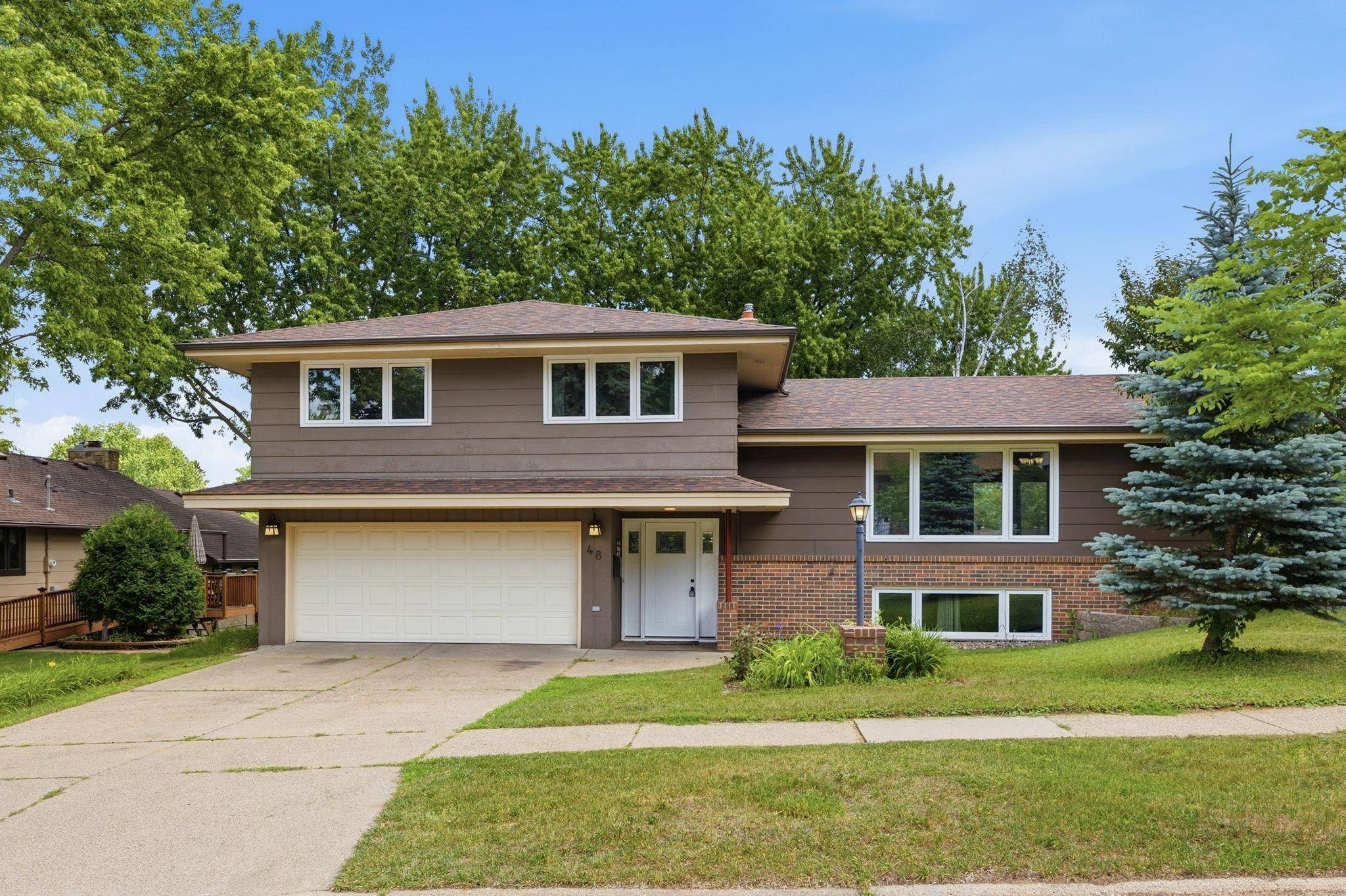 48 Winthrop ST N, Saint Paul, MN 55119