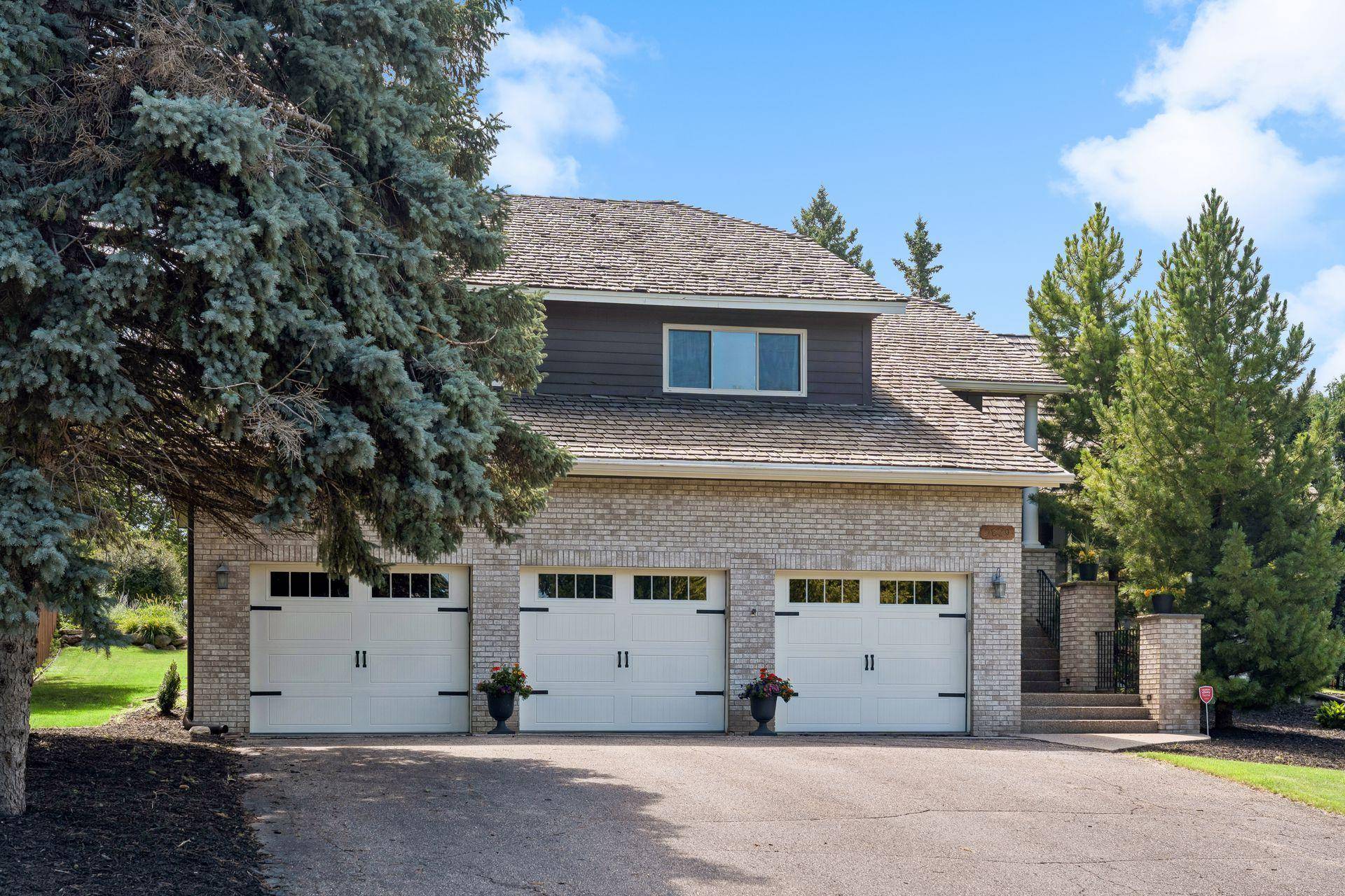 9629 Bennett PL, Eden Prairie, MN 55347