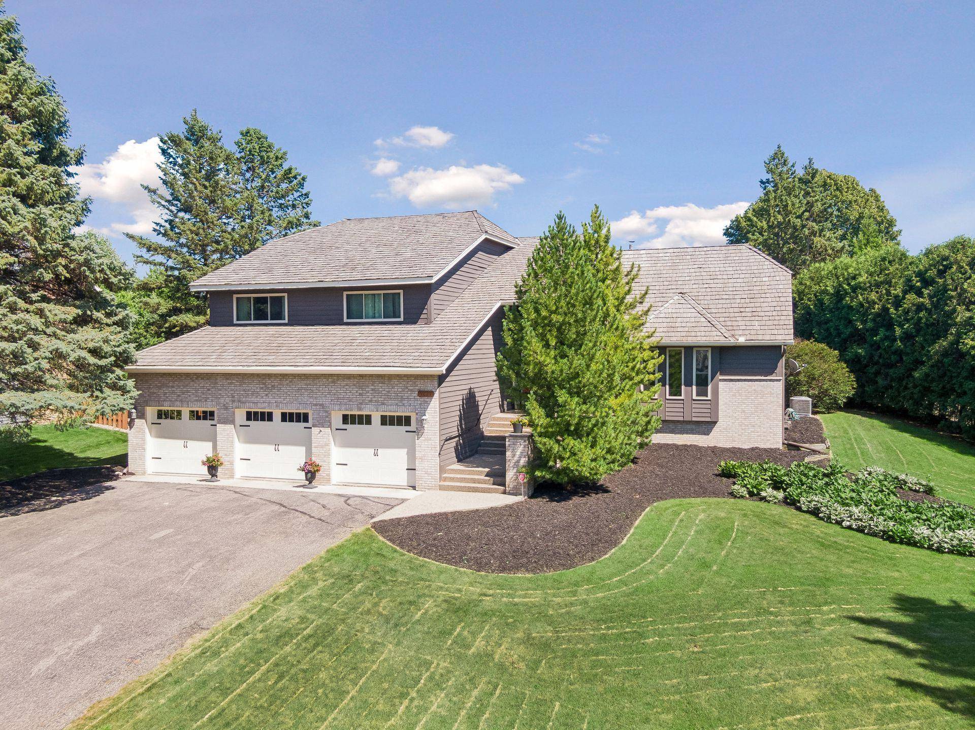 9629 Bennett PL, Eden Prairie, MN 55347