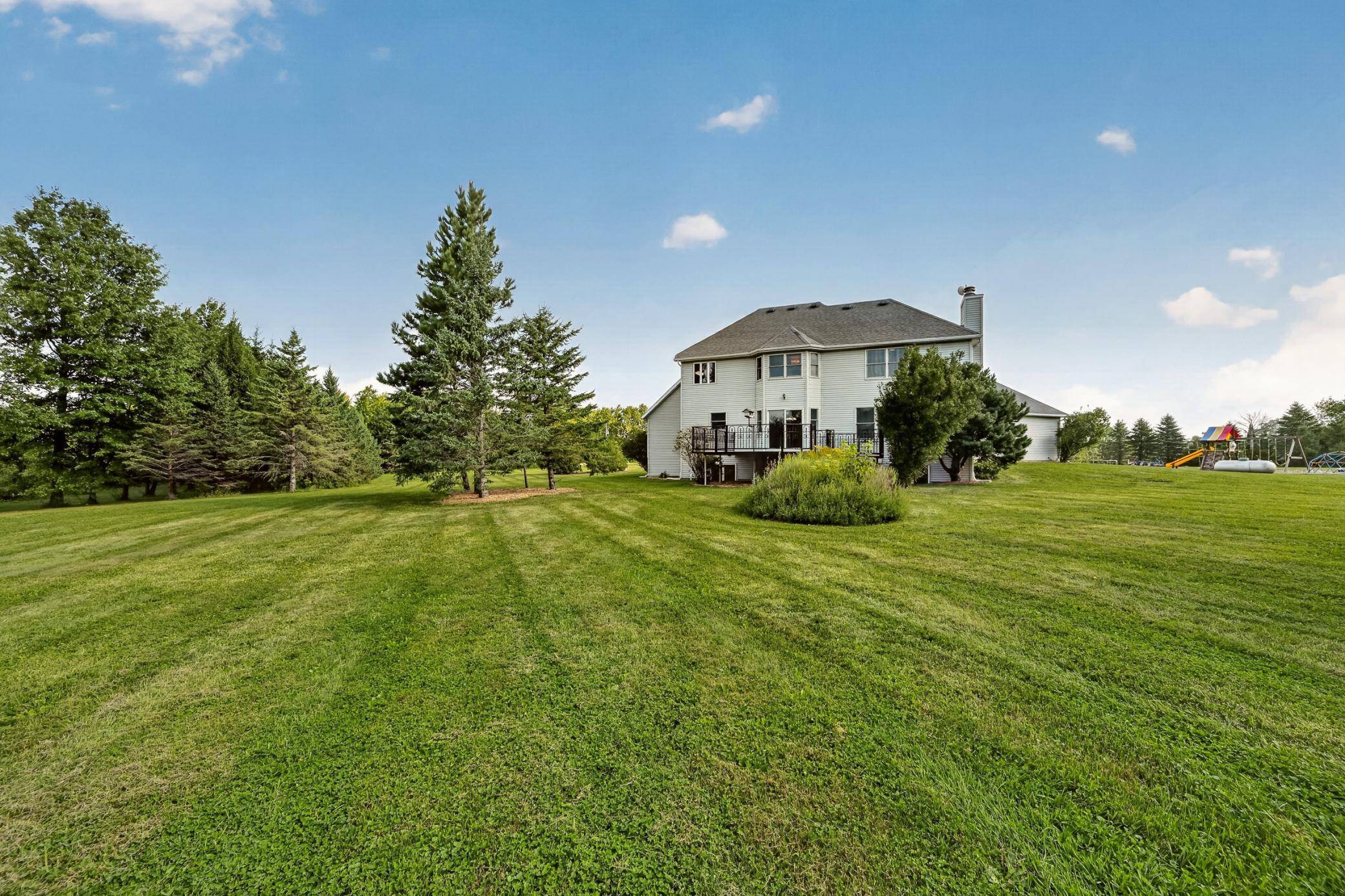 13787 630th ST, Claremont, MN 55924