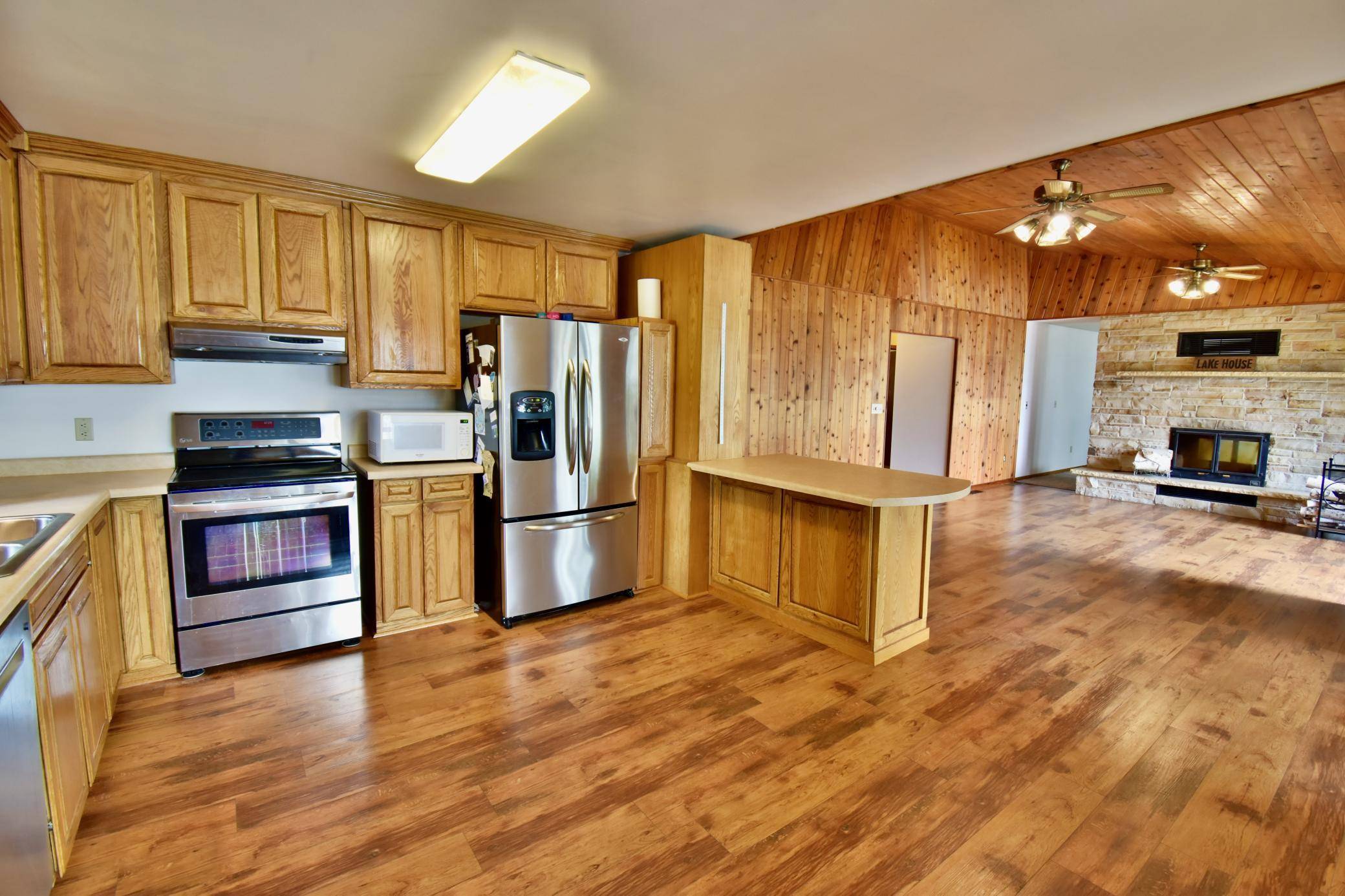 38192 N Shore DR, Battle Lake, MN 56515