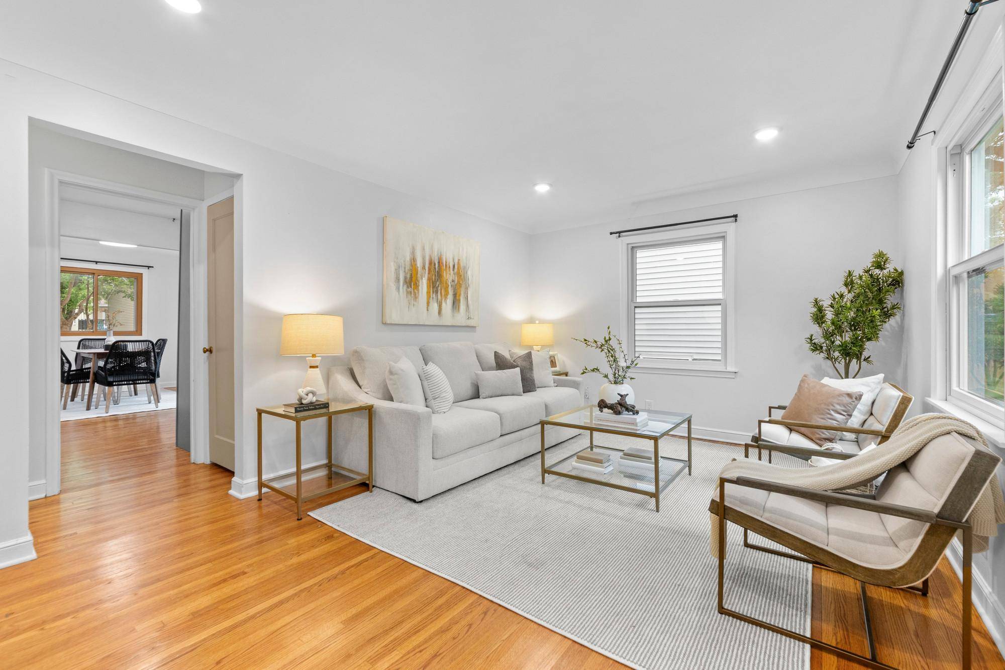 2729 Hampshire AVE S, Saint Louis Park, MN 55426