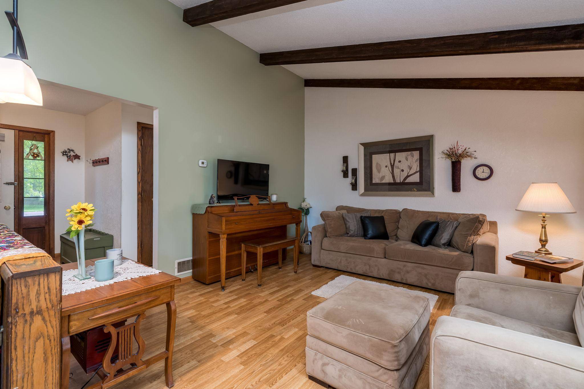 400 2nd AVE, Pemberton, MN 56078
