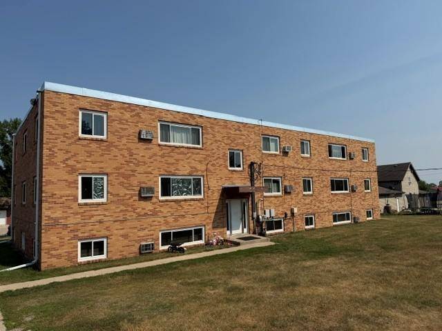910 Maple ST, Lisbon, ND 58054