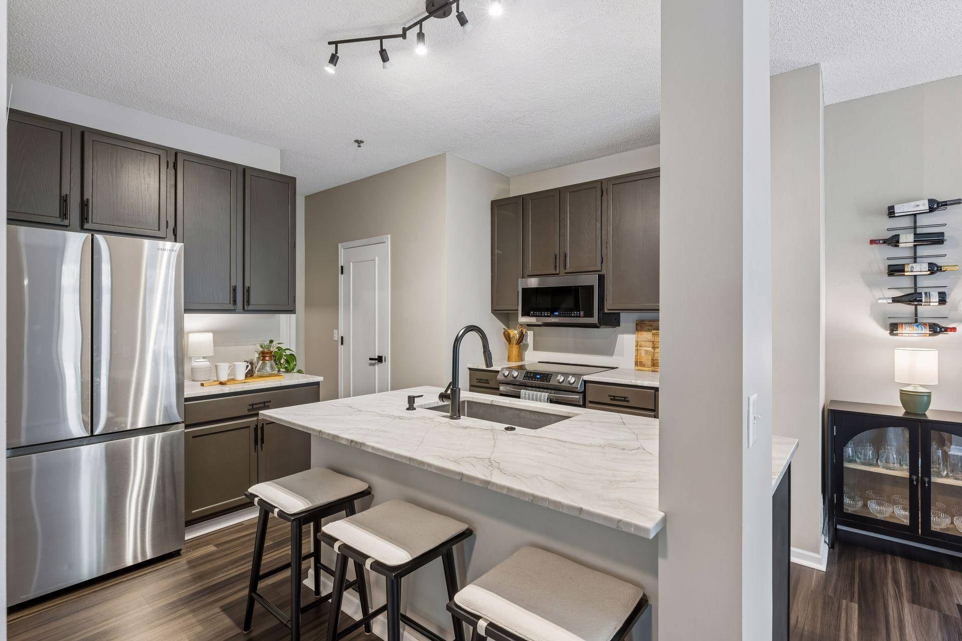 8350 Kimball DR, Eden Prairie, MN 55347