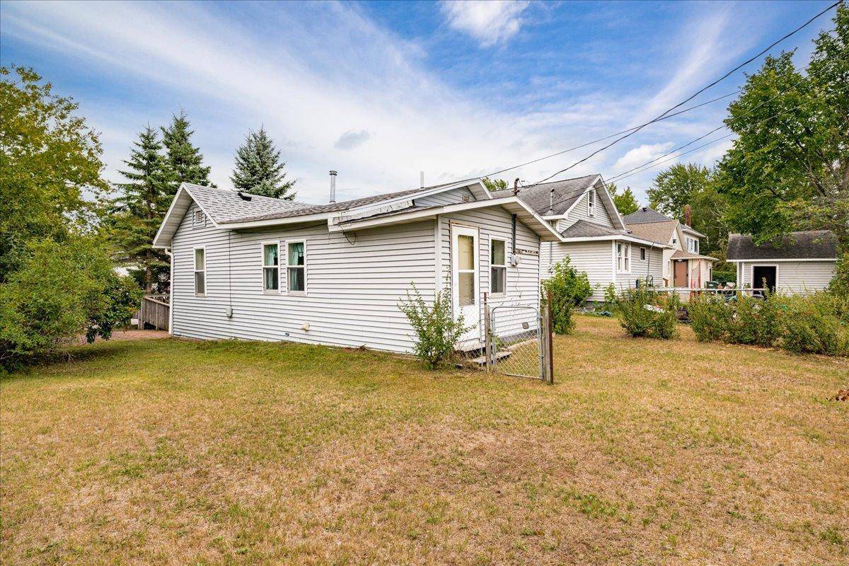 409 7th ST, Cloquet, MN 55720