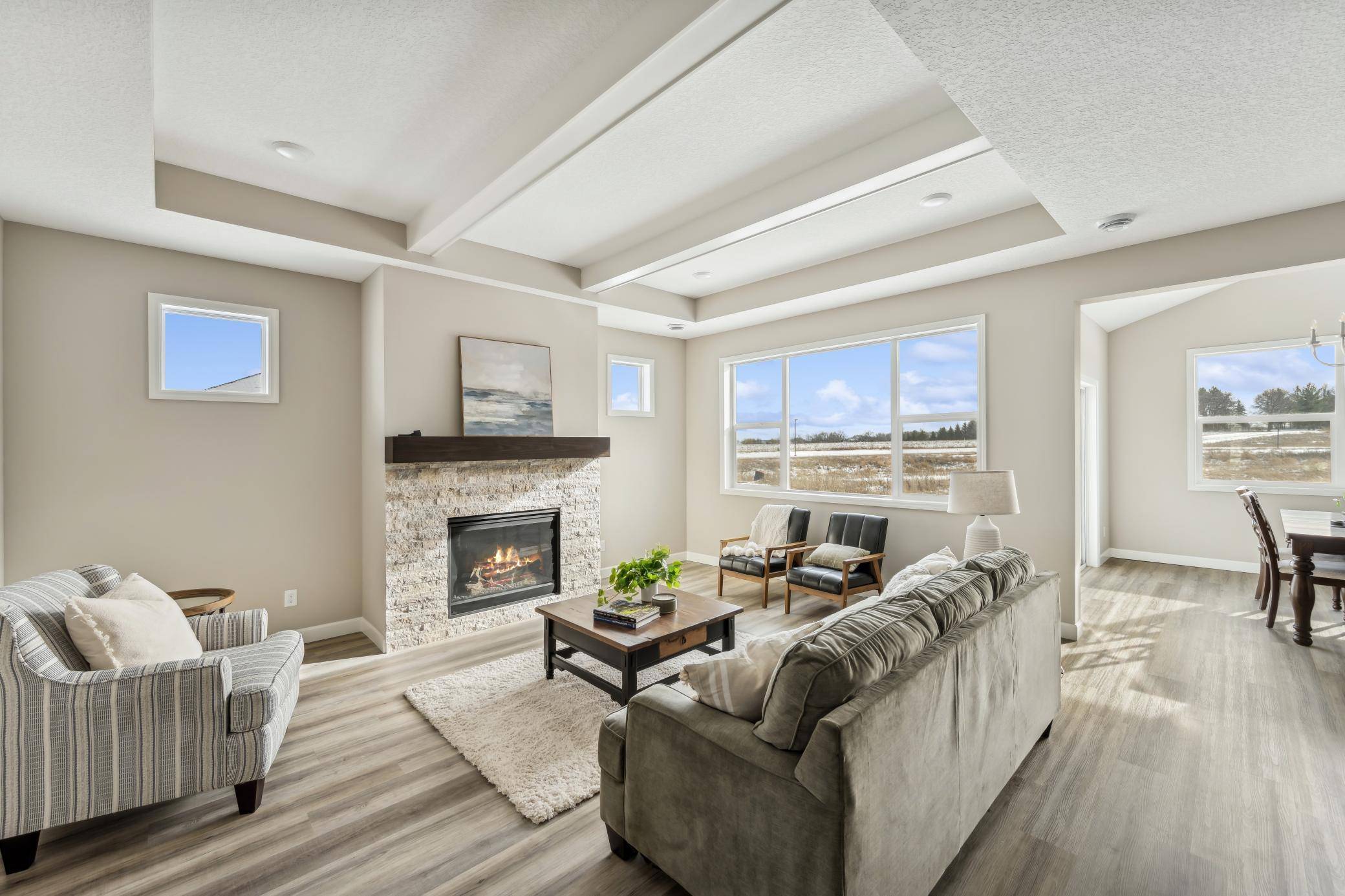 1055 E Meadowsweet DR, River Falls, WI 54022