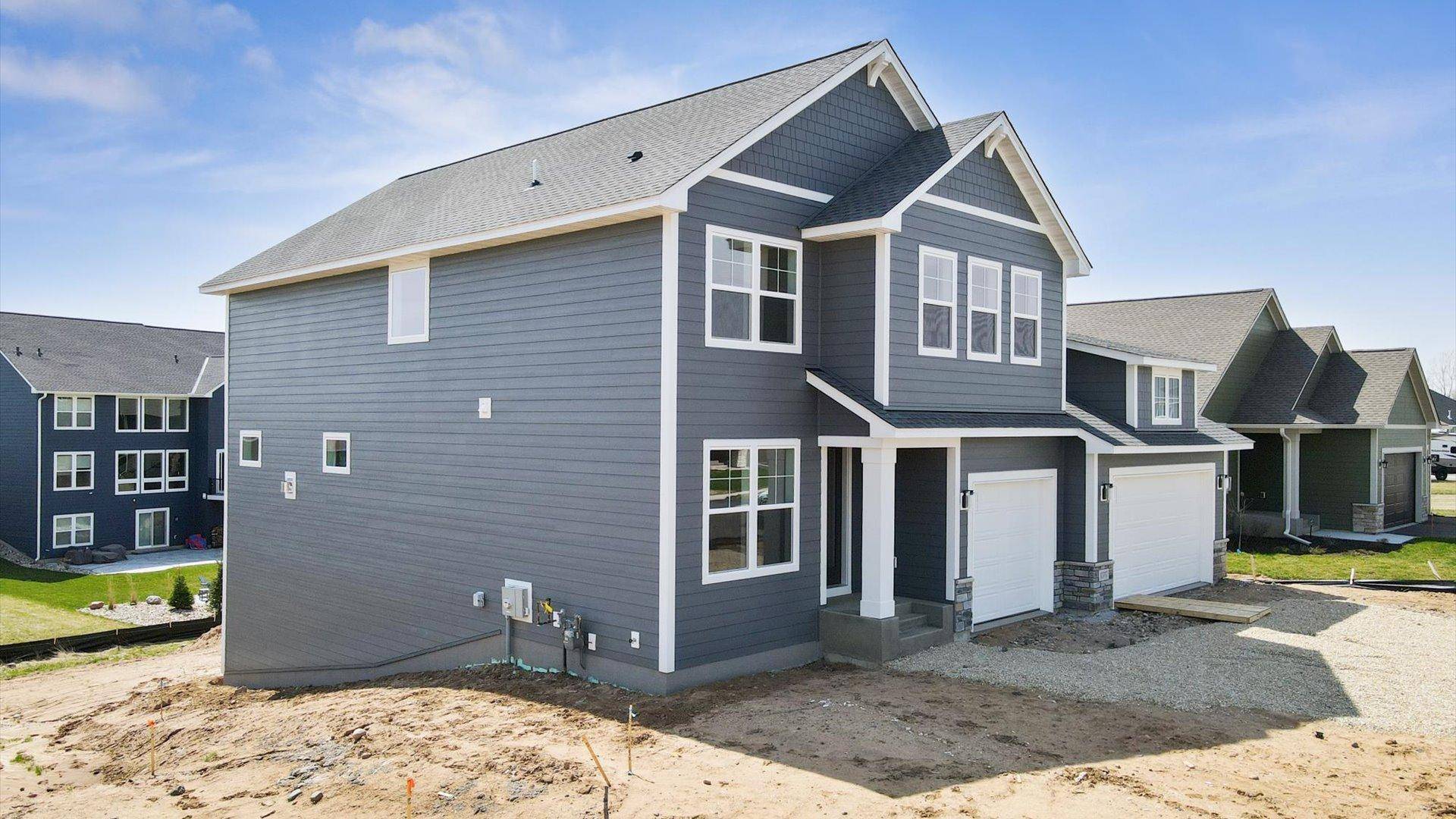 4901 127th LN NE, Blaine, MN 55449