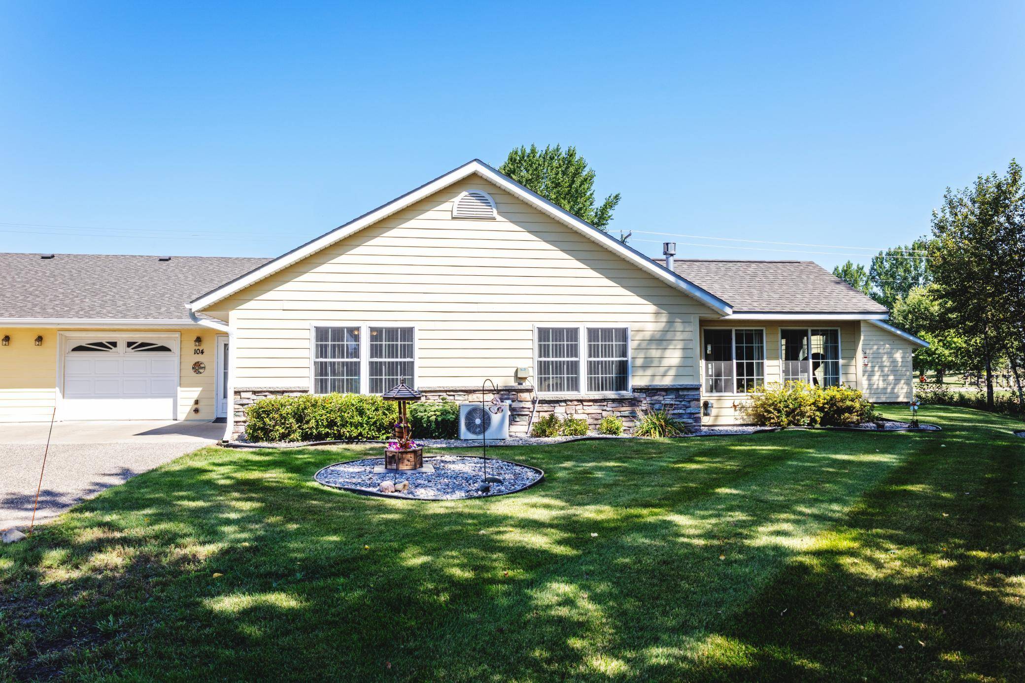 116 West Street CIR #104, Miltona, MN 56354