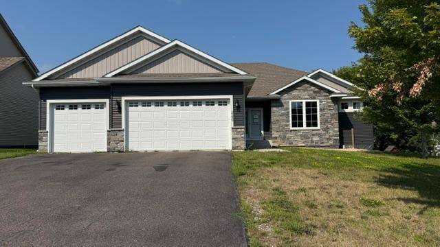2236 Longhorn LN, Buffalo, MN 55313