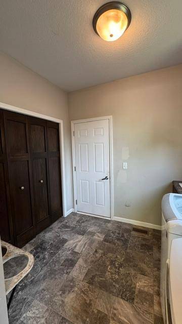 2236 Longhorn LN, Buffalo, MN 55313